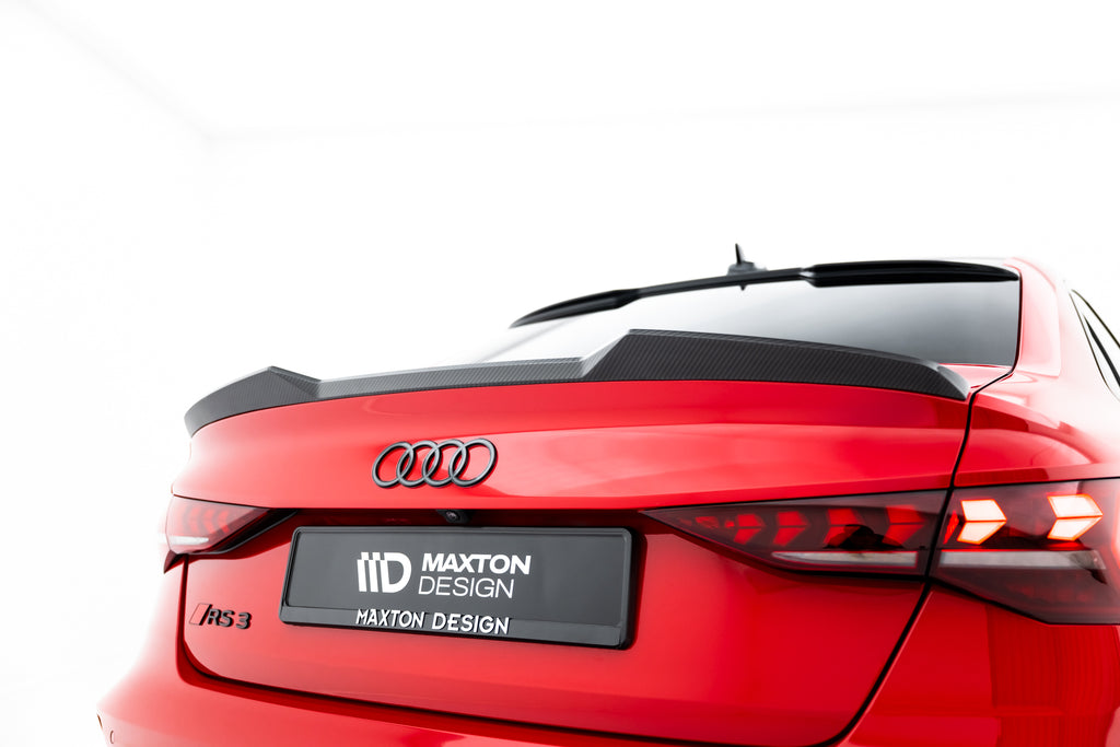 Sæt med prepreg carbon splittere til Audi RS3 sedan 8y facelift