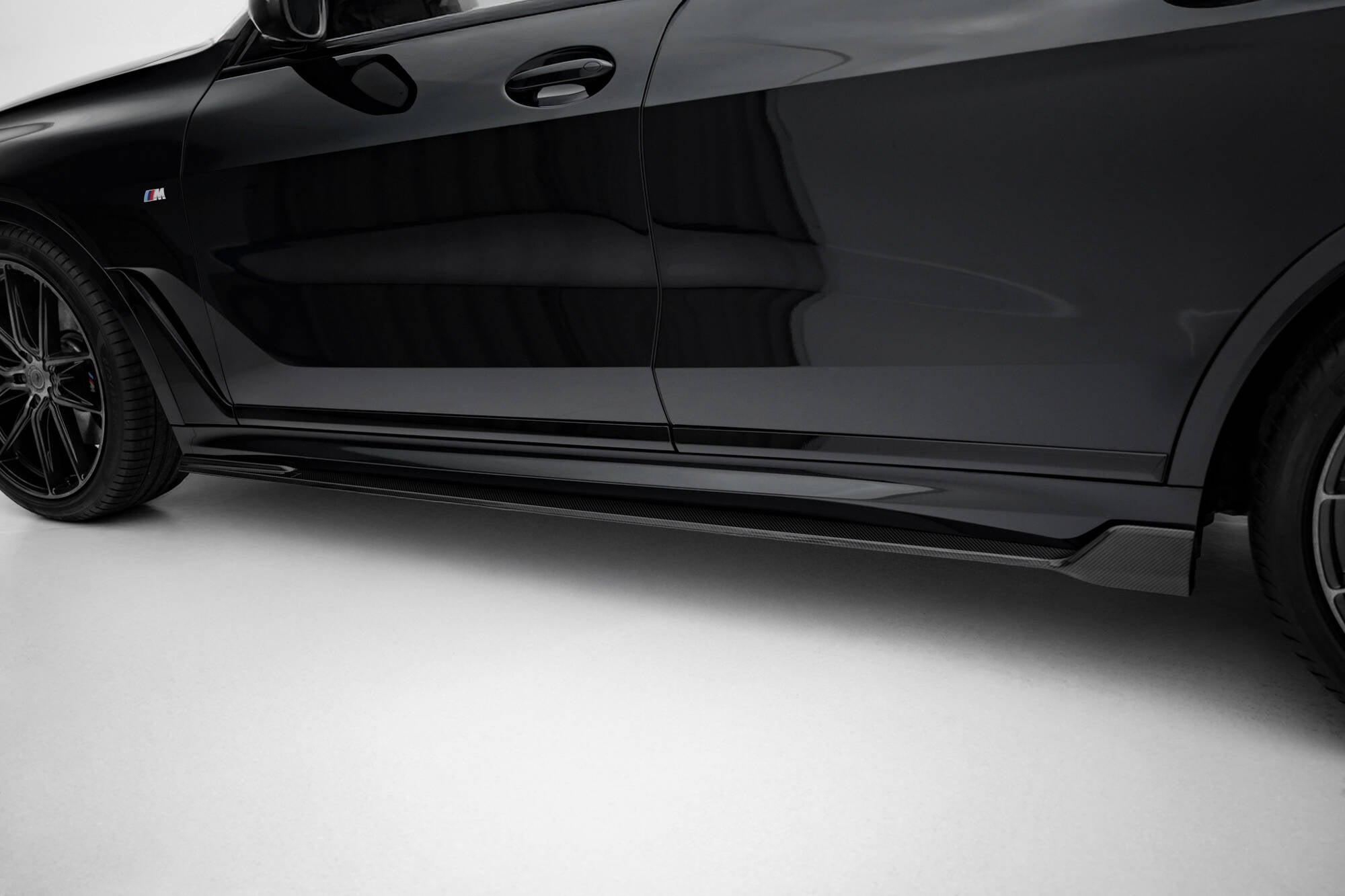 Sæt med Prepreg Carbon Splitters BMW X7 M-Pack G07 Facelift