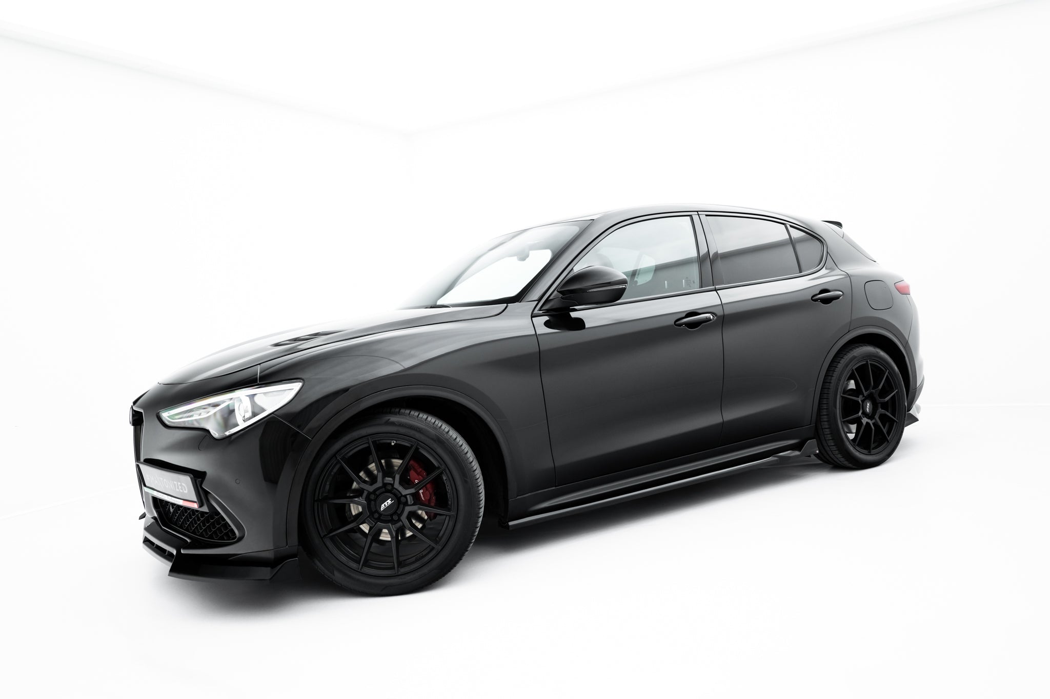 Alfa Romeo Stelvio Mk1:n splitterisarja