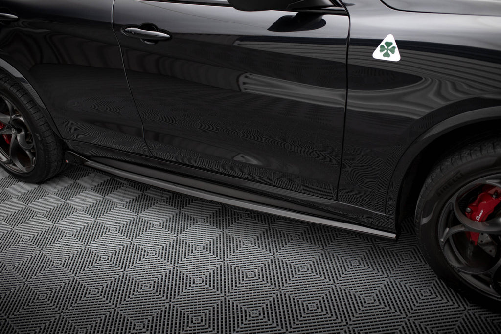 Set of splitters alfa romeo stelvio quadrifoglio mk1