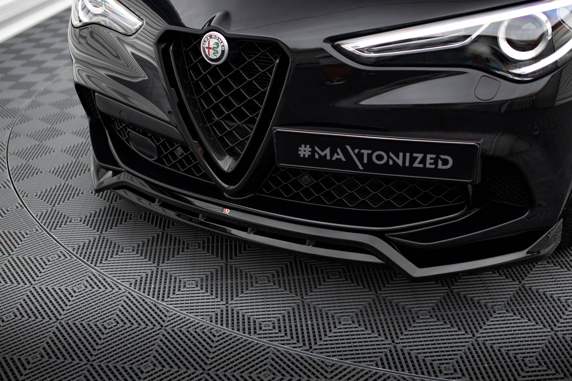 Set of splitters alfa romeo stelvio quadrifoglio mk1