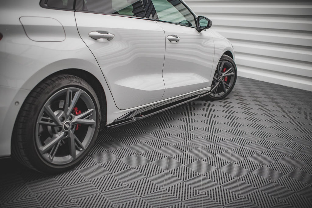 Sæt splittere til Audi A3 S-Line Sportback 8Y