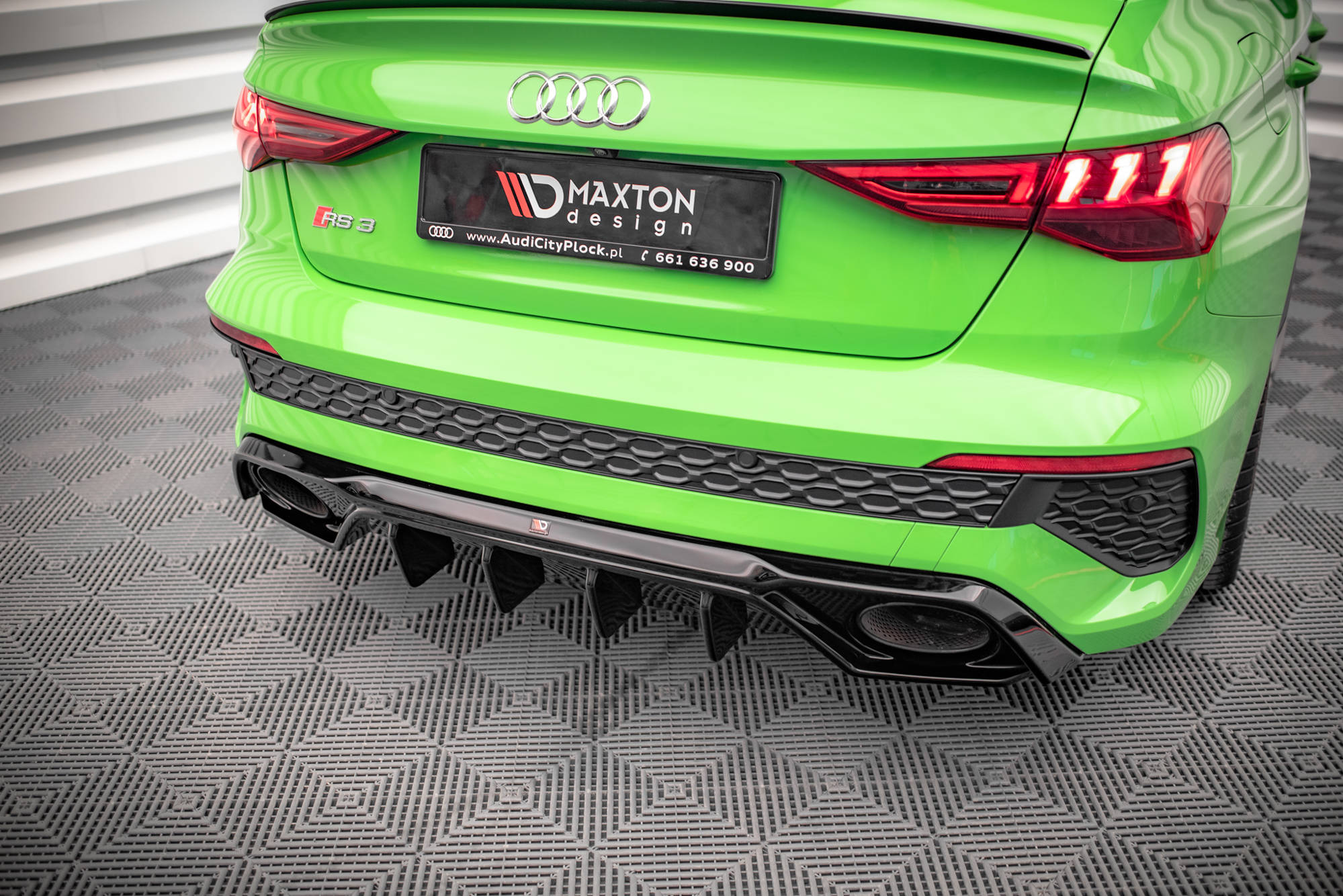 Sæt med splitters Audi Rs3 siden 8y