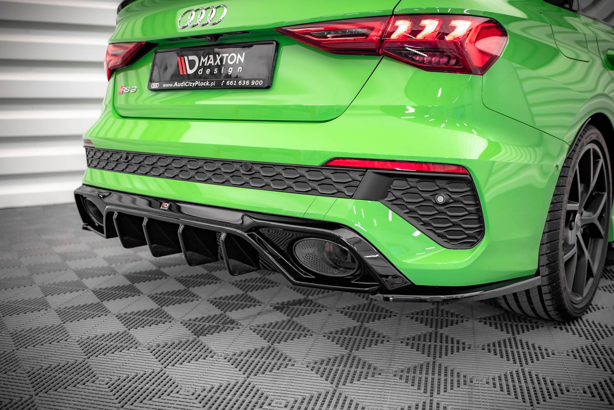 Sæt med splitters Audi Rs3 siden 8y