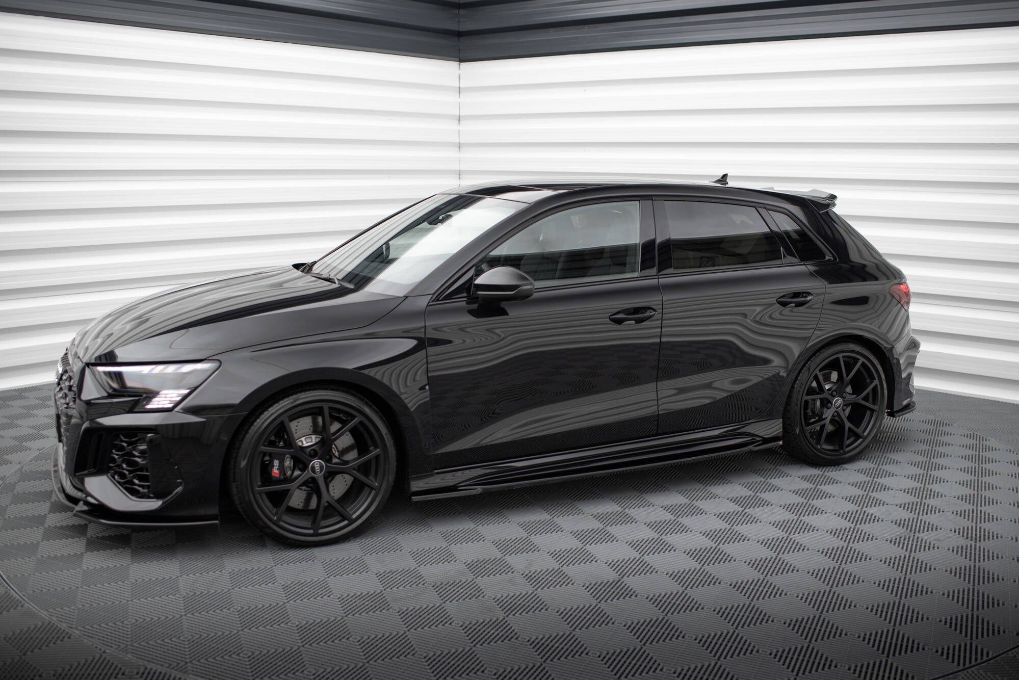 Set of splitters audi rs3 sportback 8y