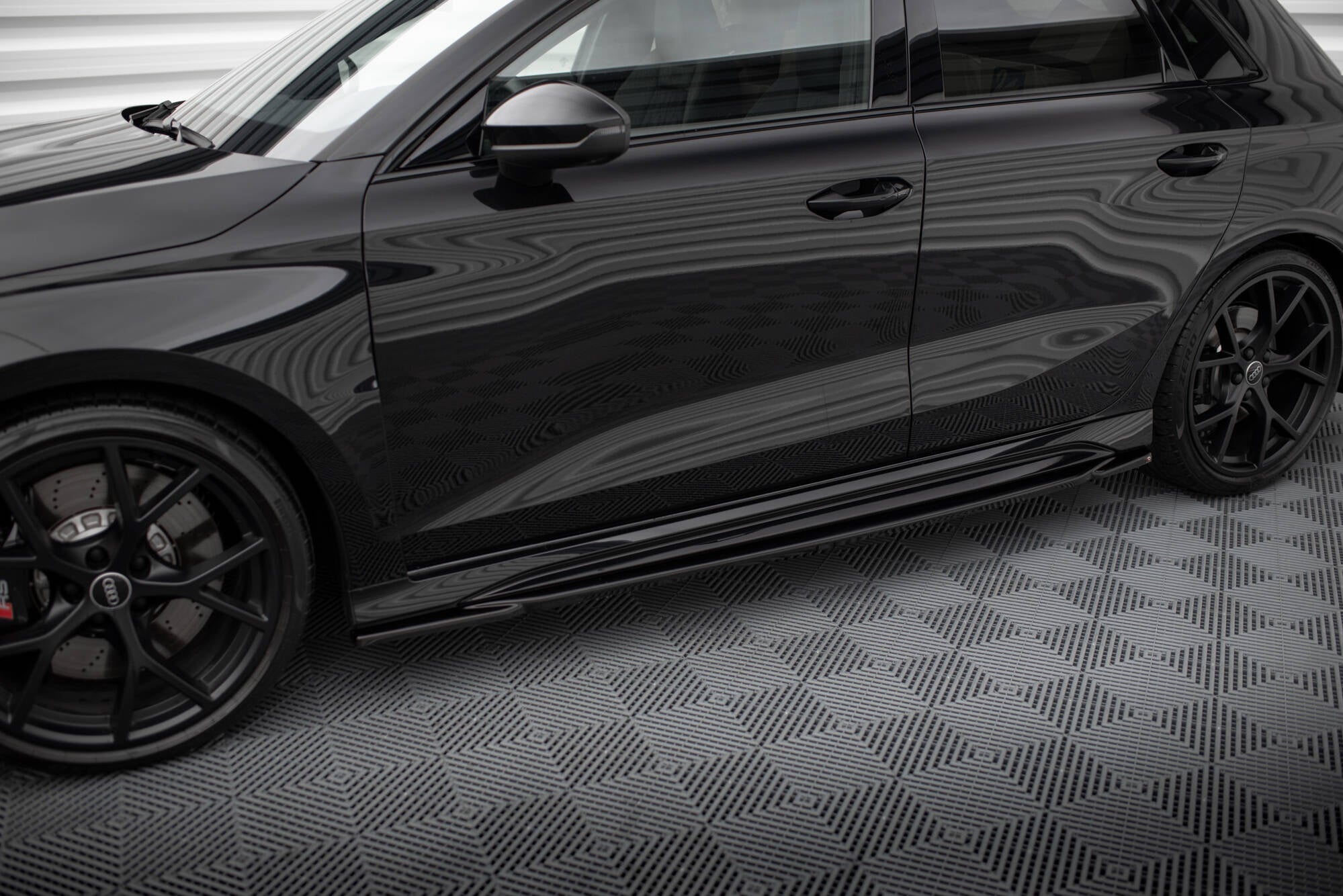 Set of splitters audi rs3 sportback 8y