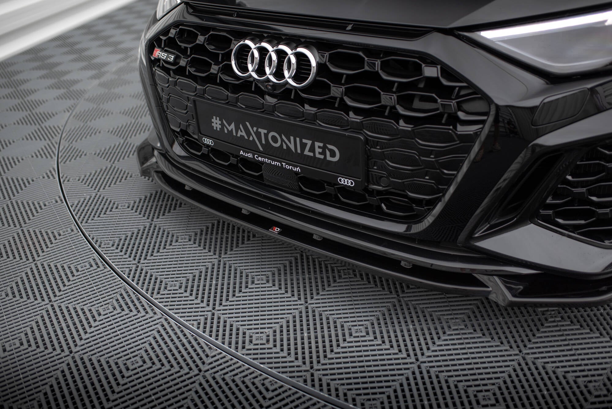 Set of splitters audi rs3 sportback 8y