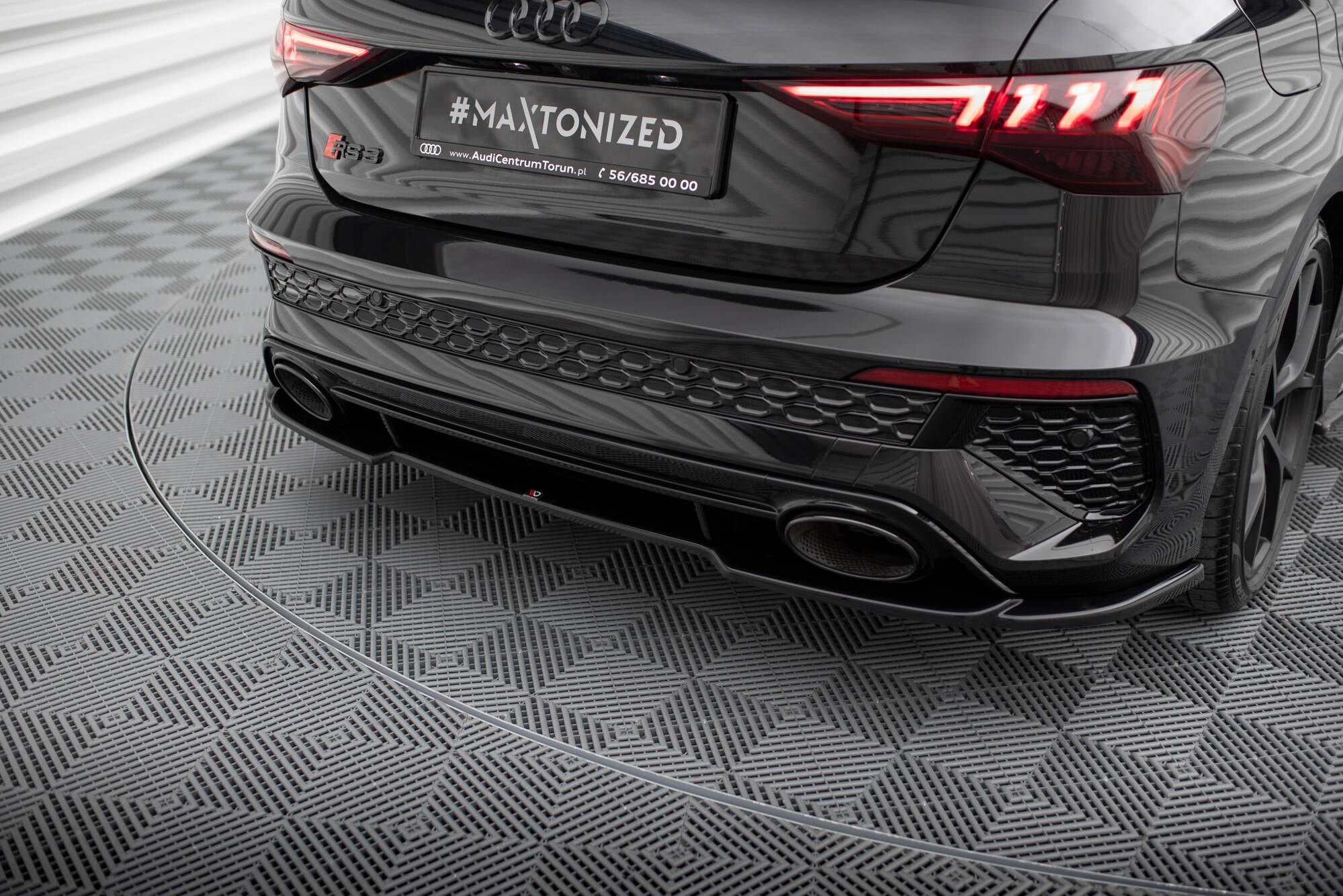 Set of splitters audi rs3 sportback 8y