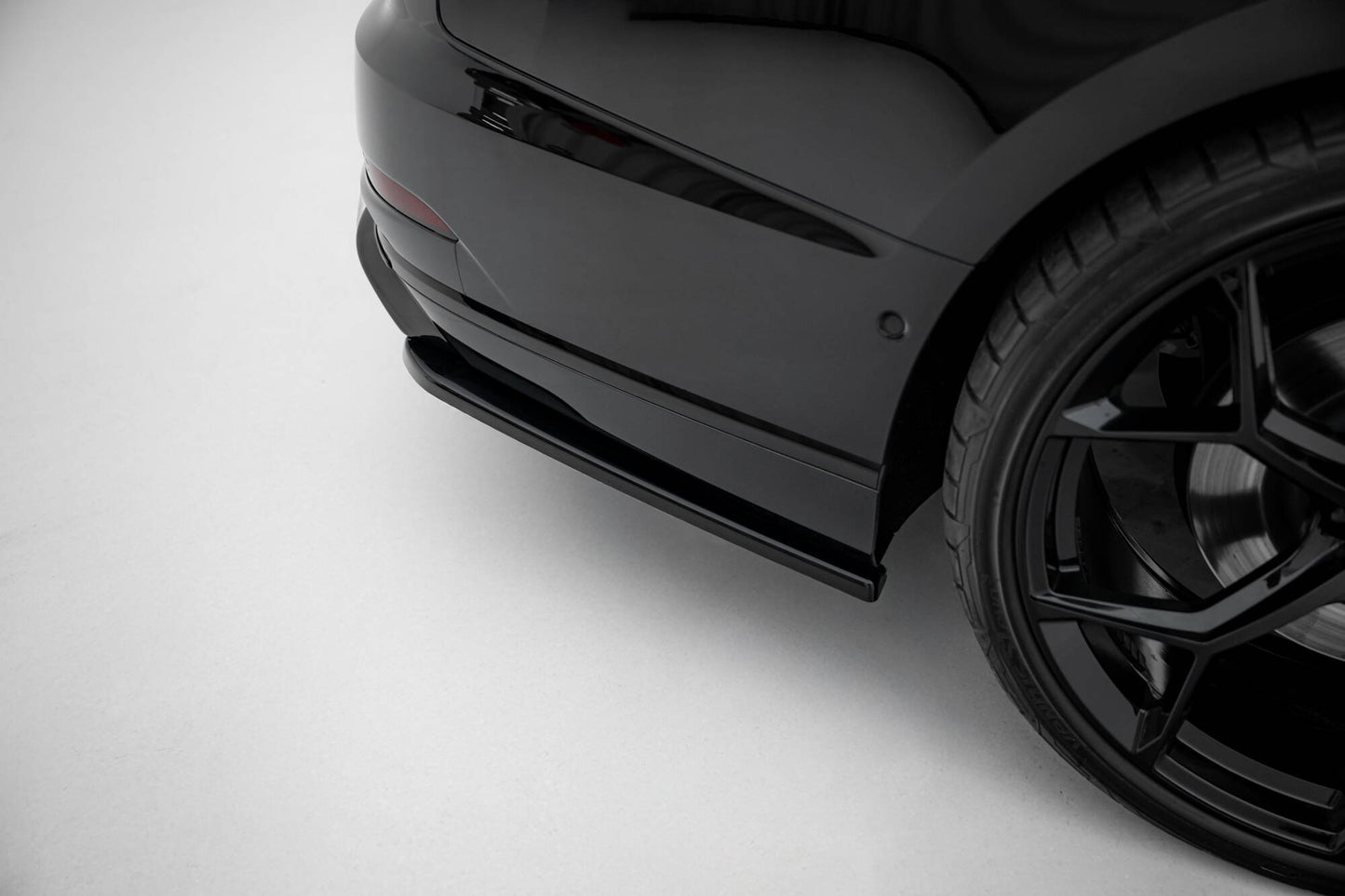 Sæt med splitters Audi S8 D5