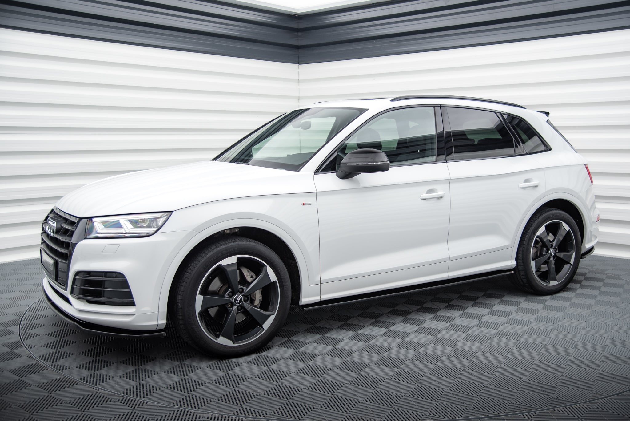 Set of splitters audi sq5/q5 s-line mk2
