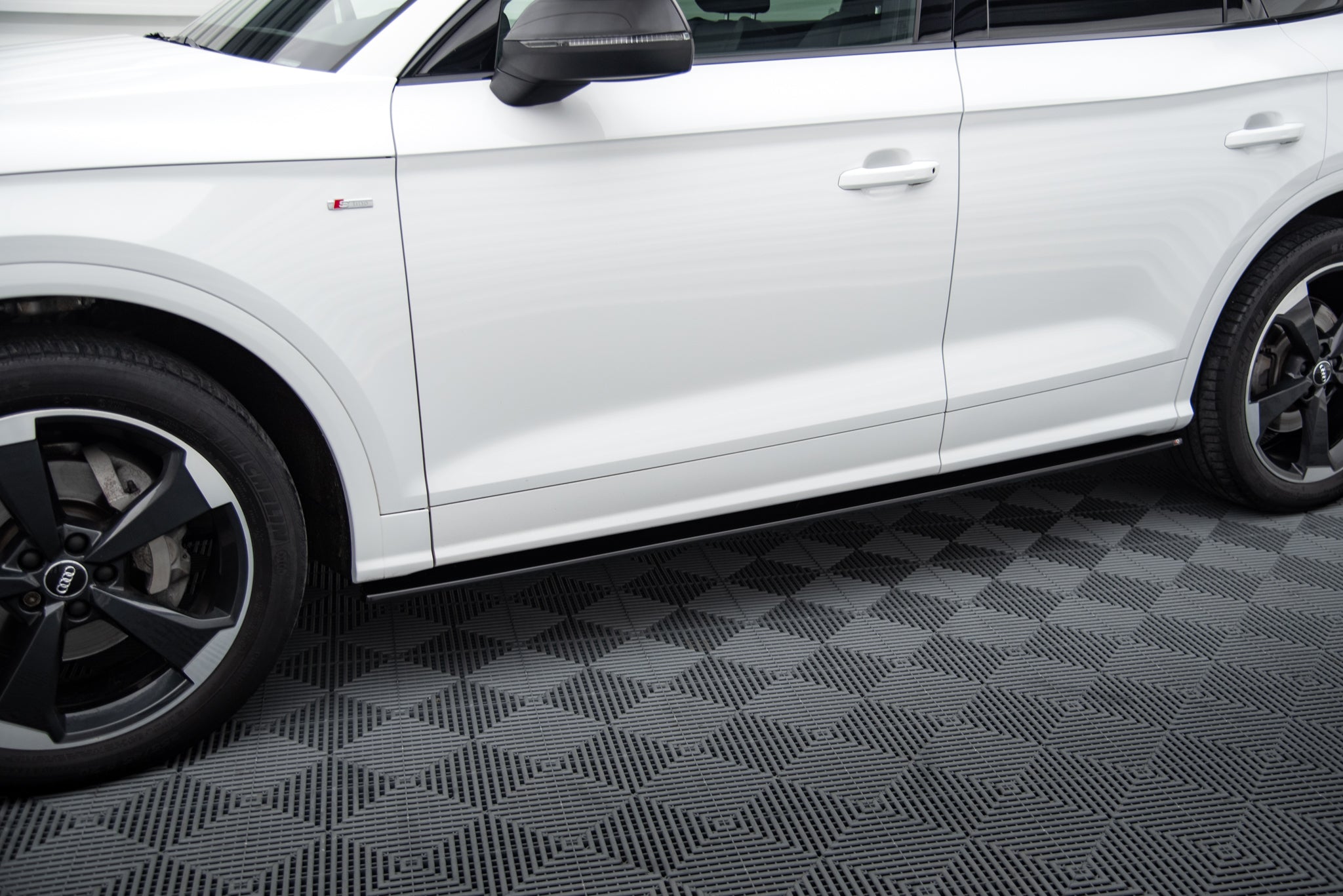 Sæt splittere til Audi SQ5/Q5 S-Line MK2