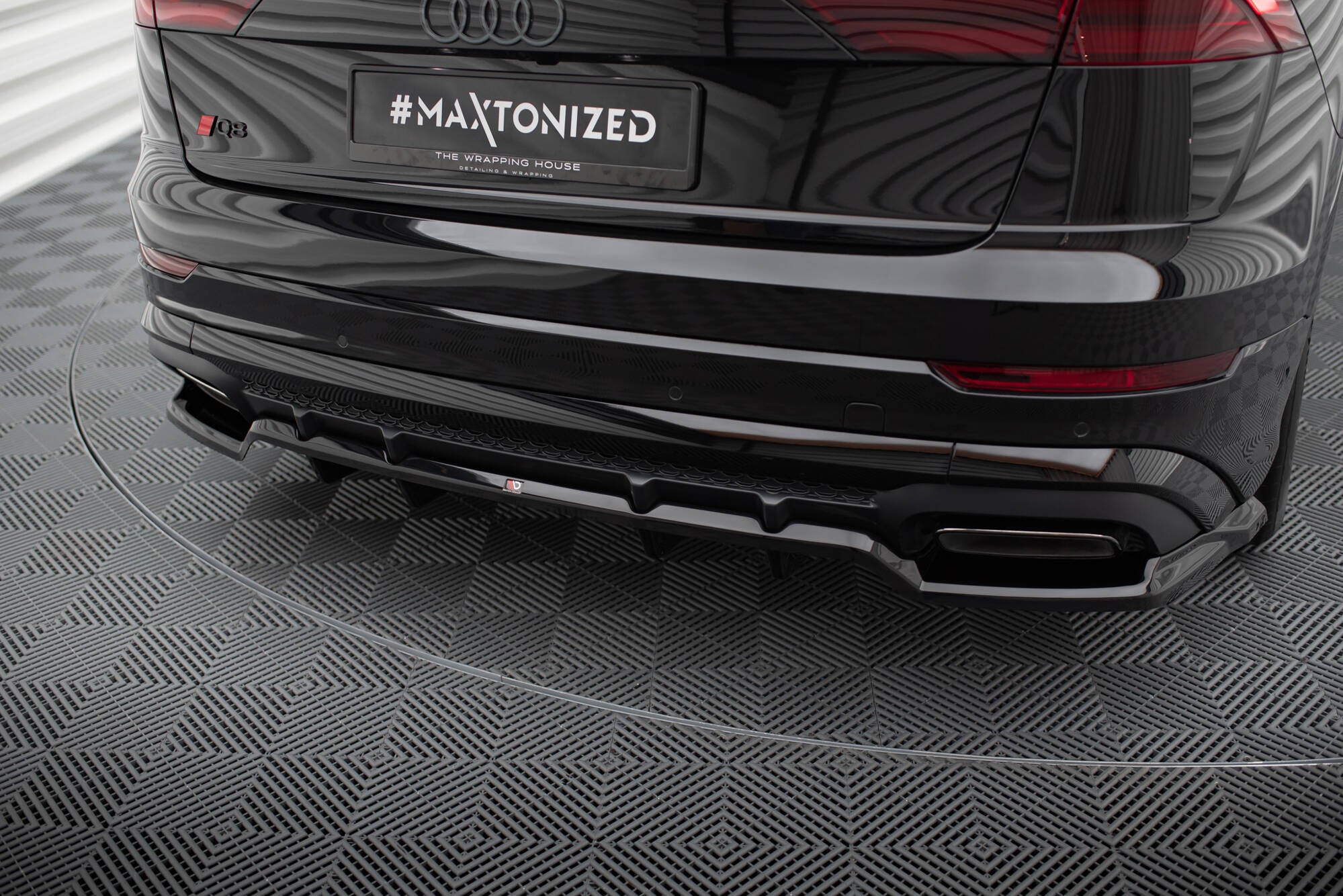 Set of splitters audi sq8 / q8 s-line mk1 facelift