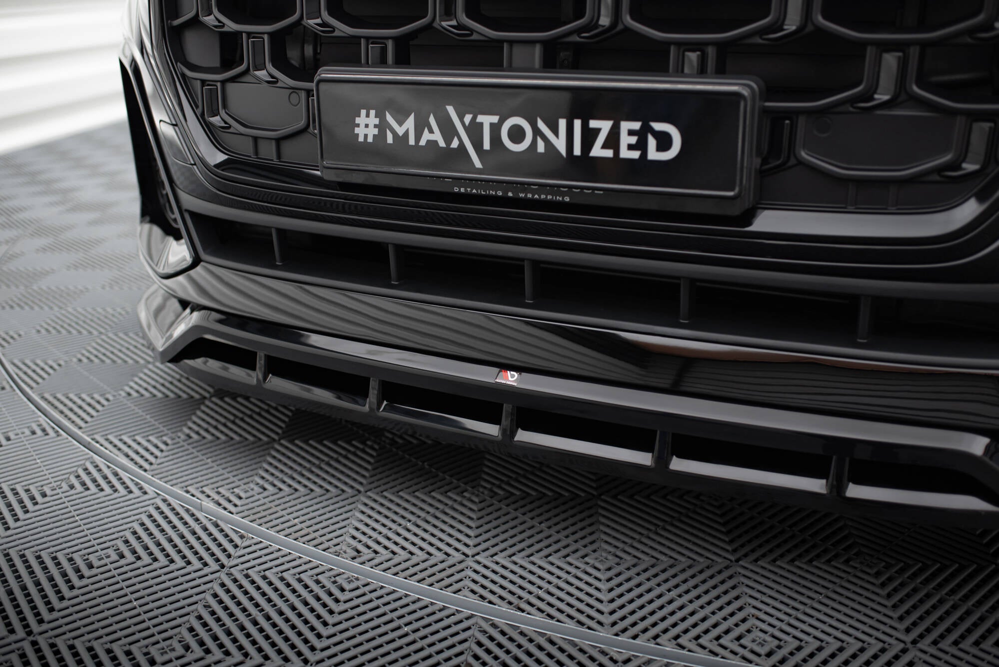 Set of splitters audi sq8 / q8 s-line mk1 facelift