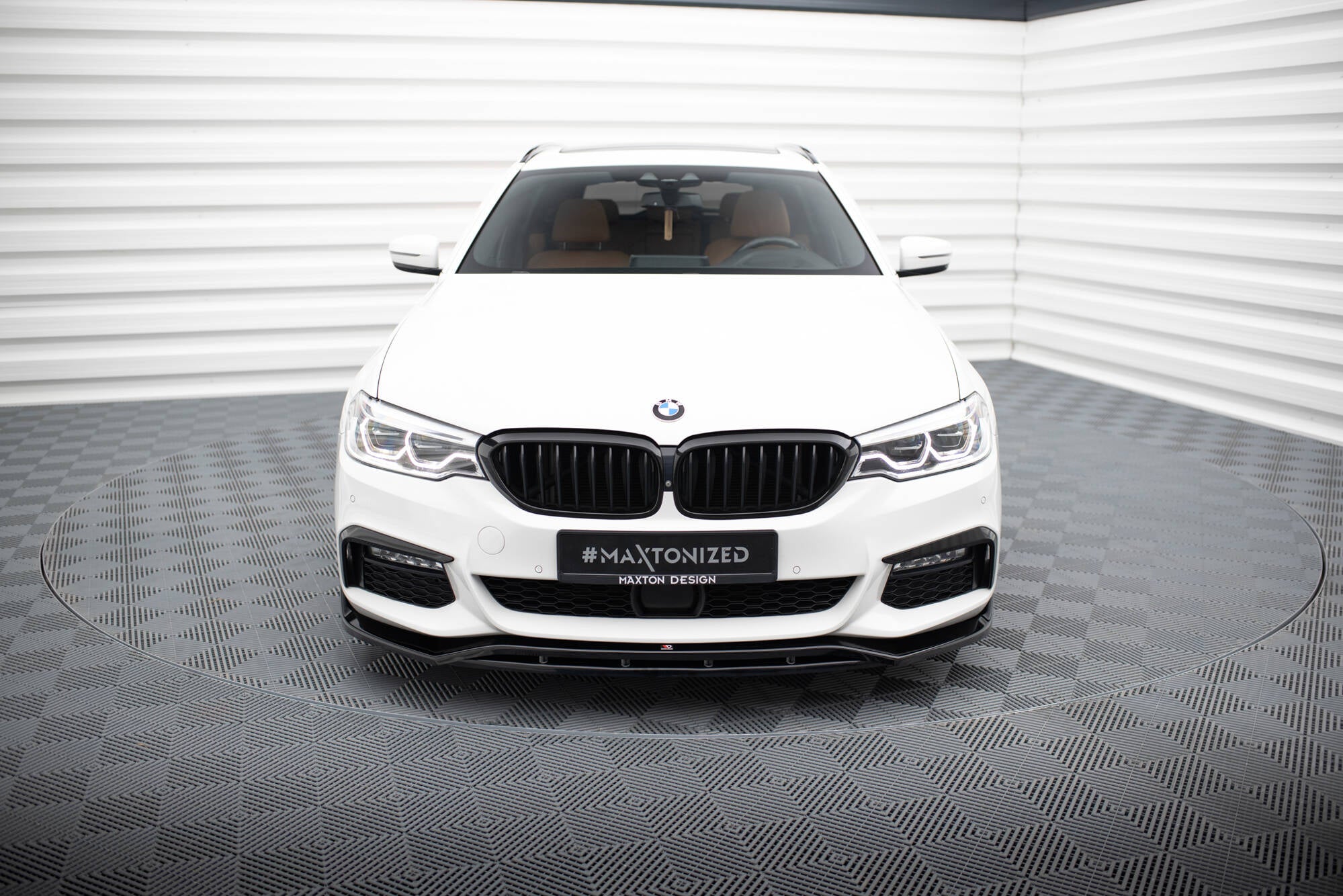 Jakosarja bmw 5 sedan m-pack g30