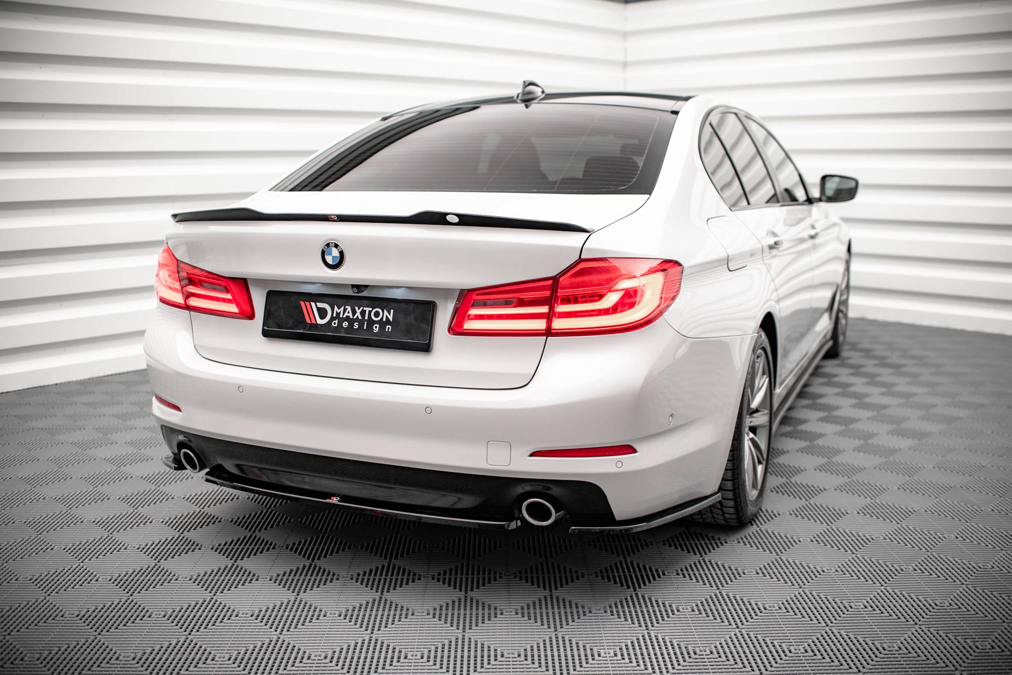 Sæt med splitters BMW 5 siden M-Pack G30