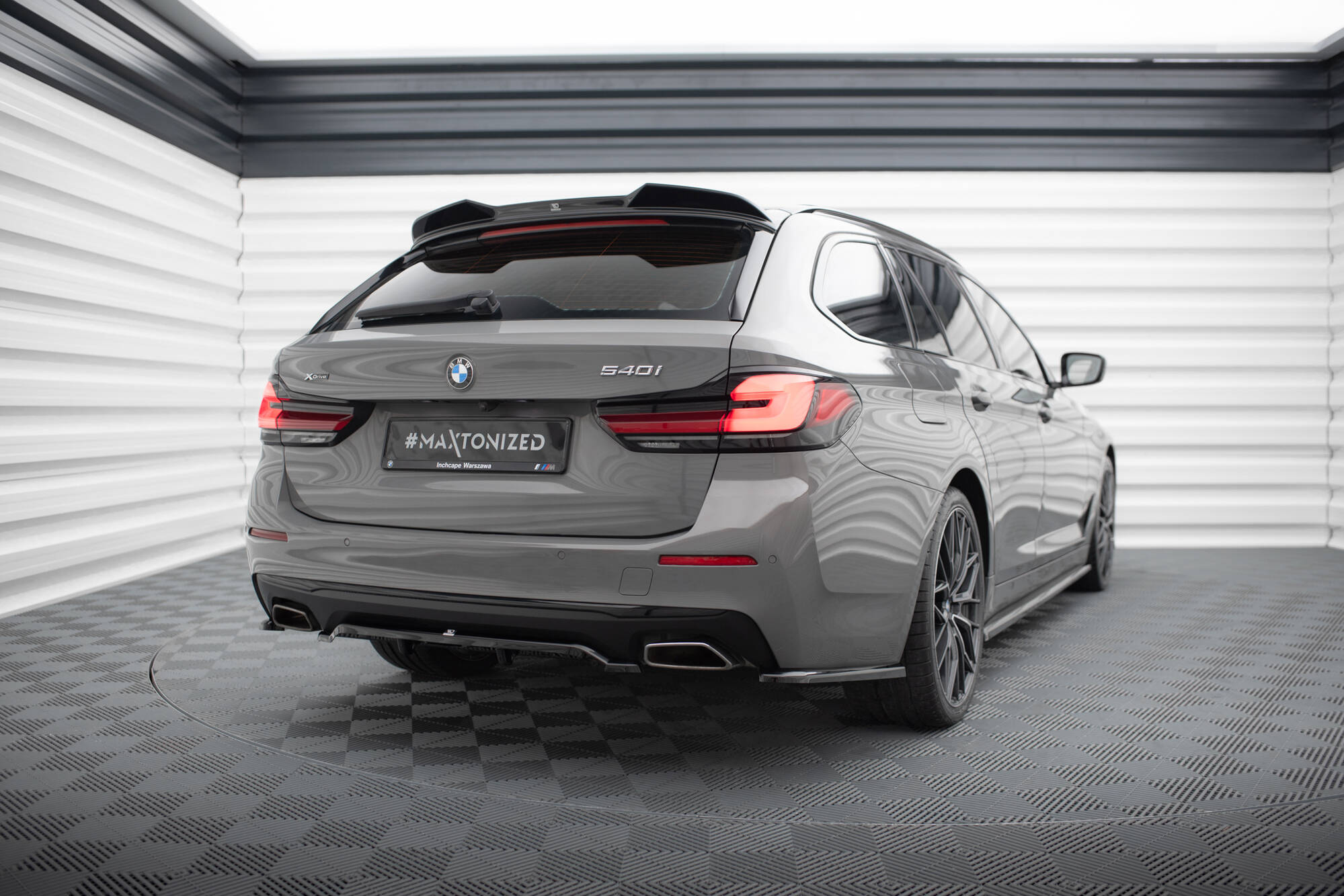 Set of splitters bmw 5 touring g31