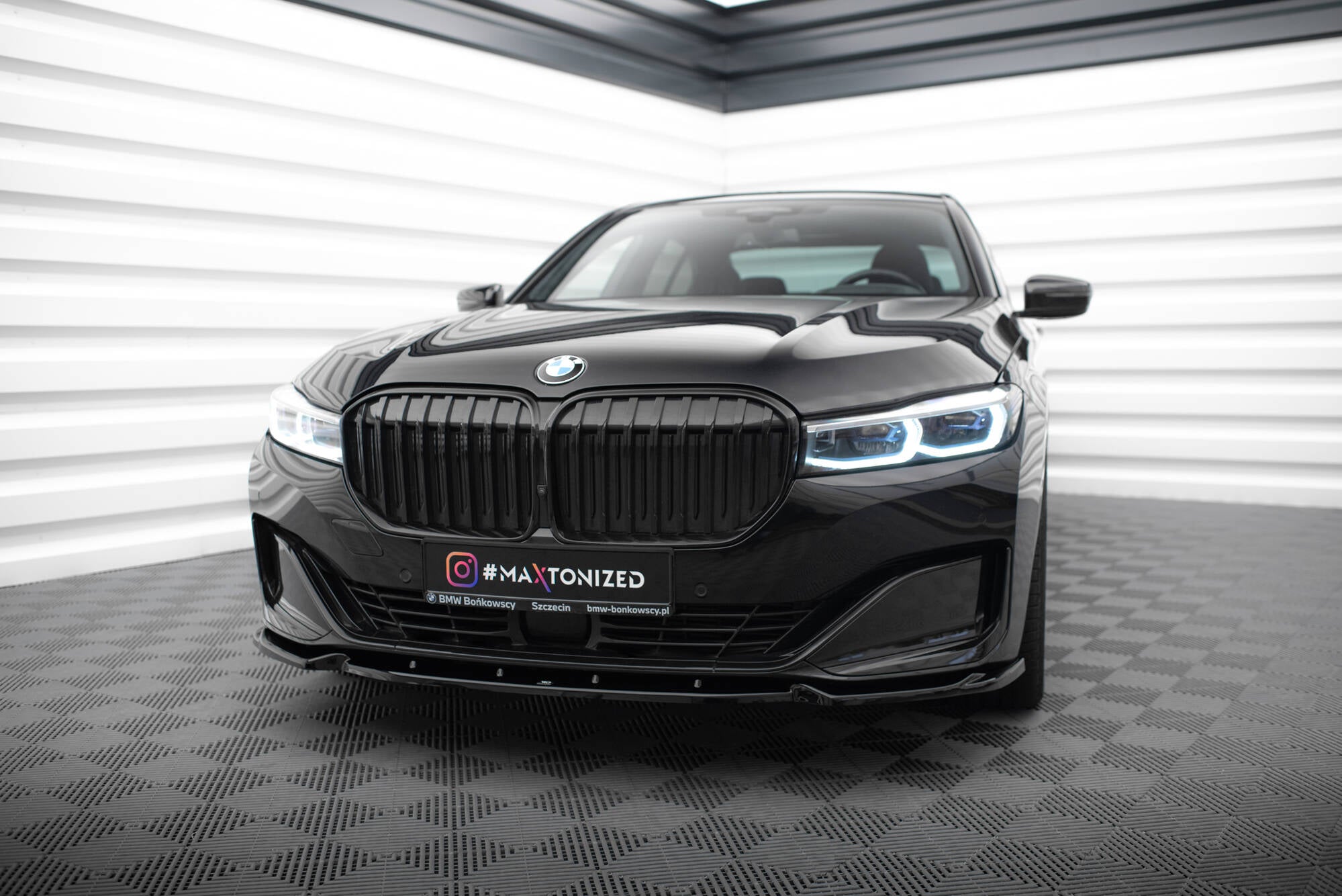 Set of splitters bmw 7 g11 facelift
