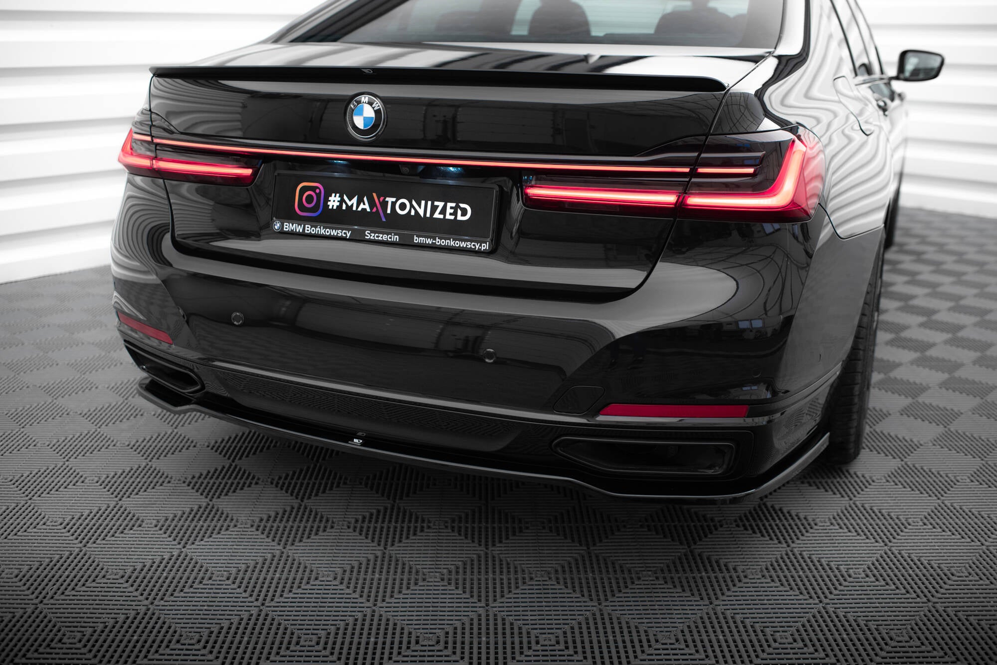 Set of splitters bmw 7 g11 facelift