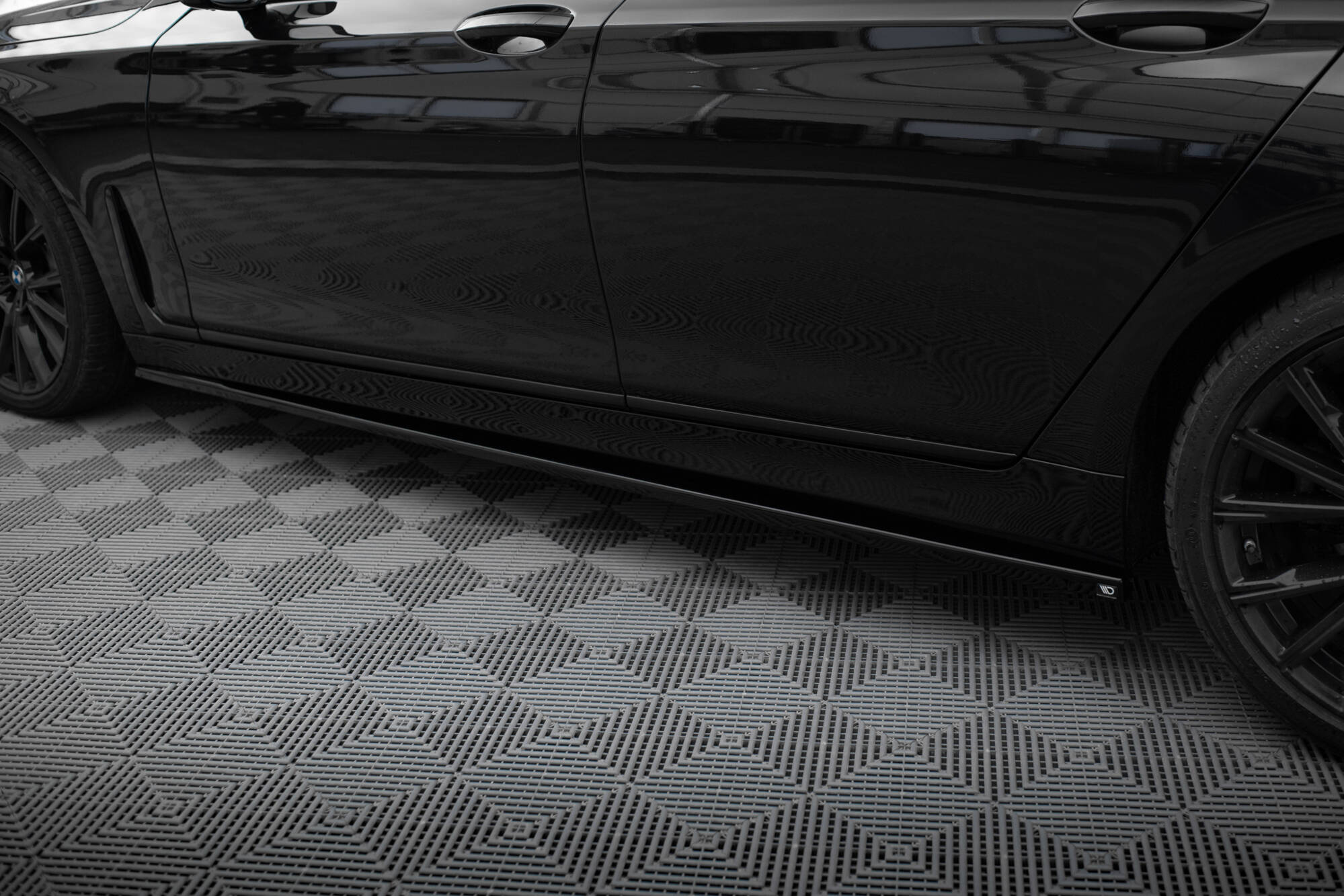 Set of splitters bmw 7 g11 facelift
