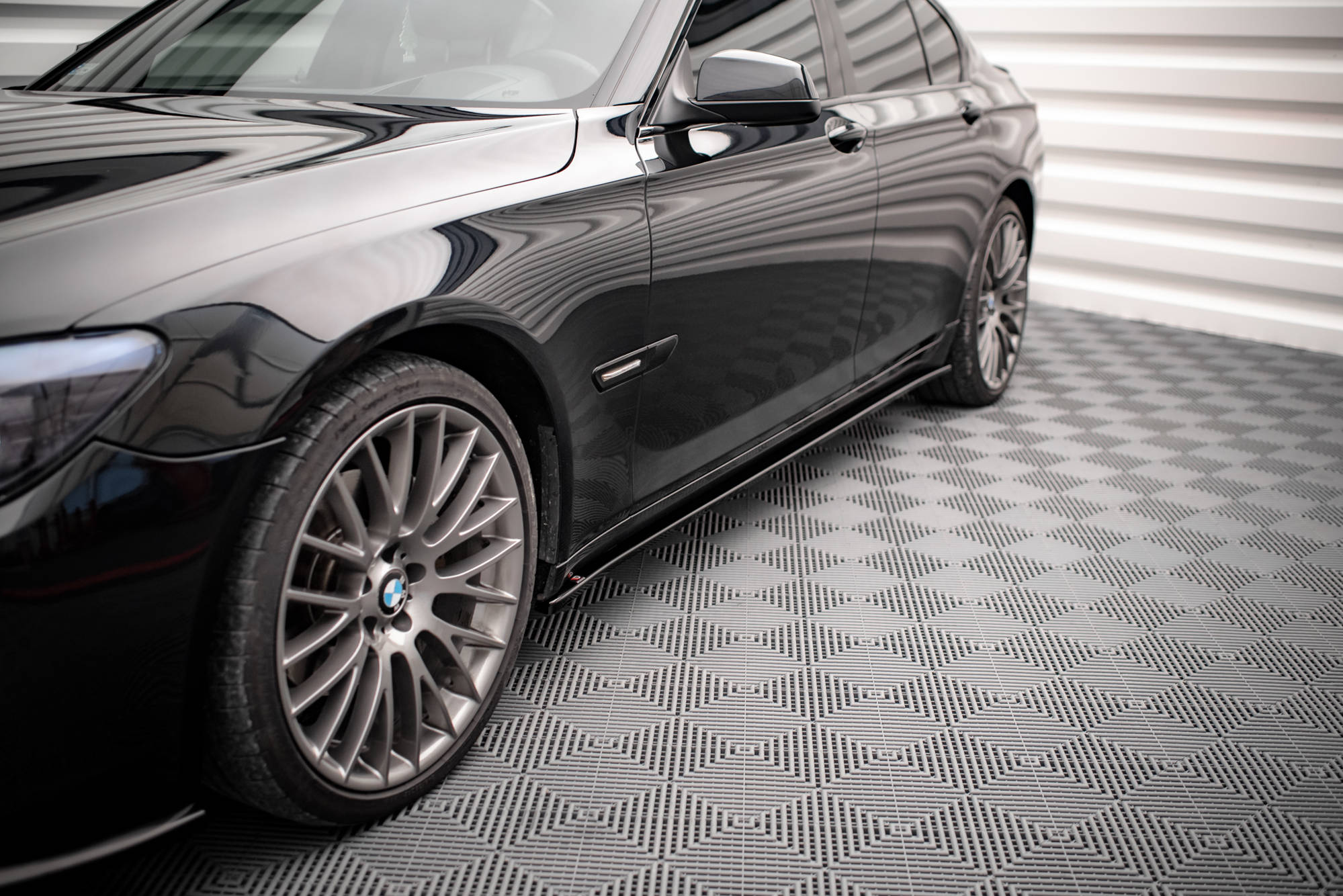 Set of splitters bmw 7 m-pack f01