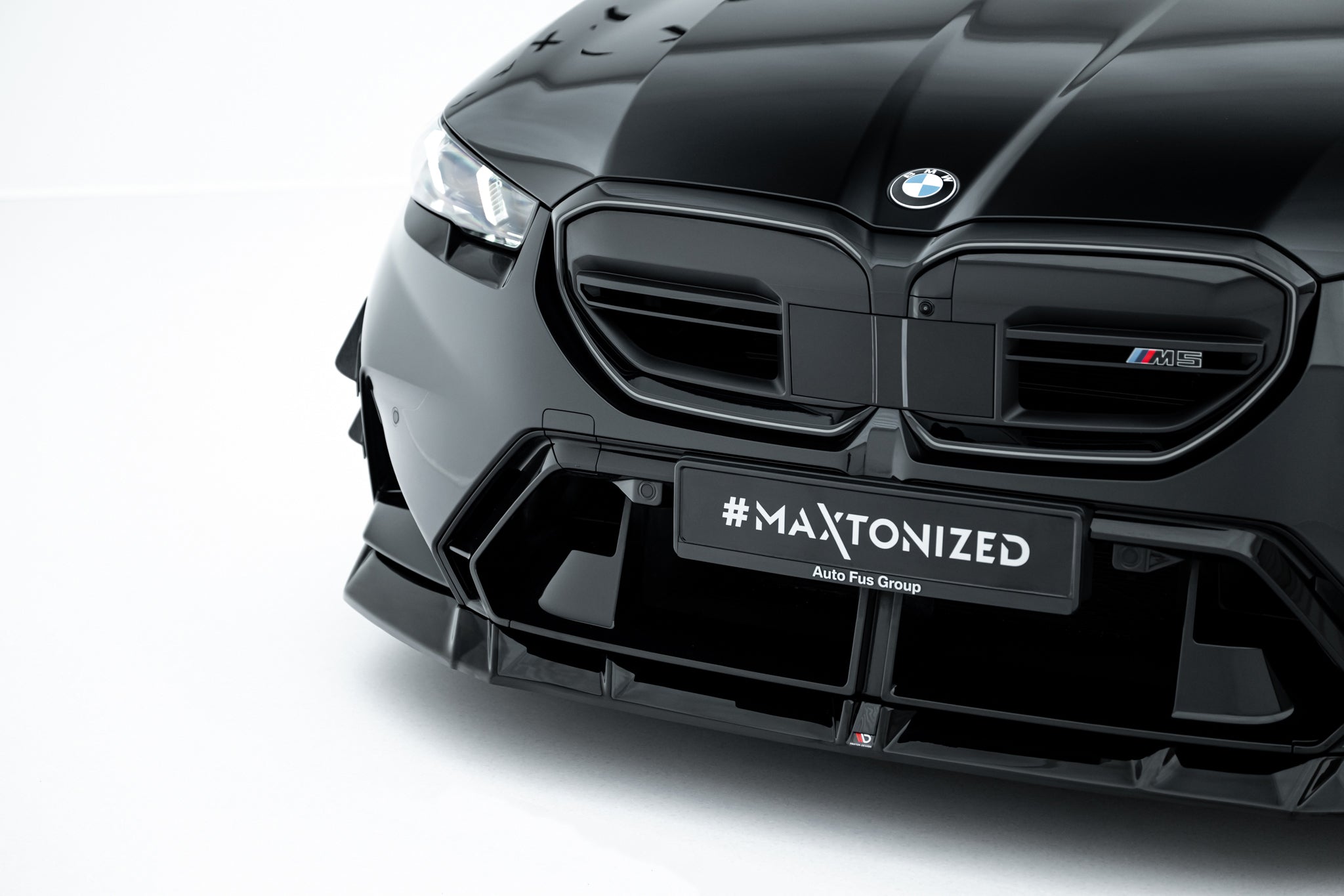 Set of splitters bmw m5 sedan g90