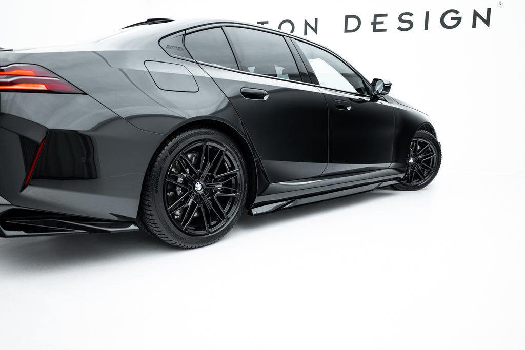 Set of splitters bmw m5 sedan g90