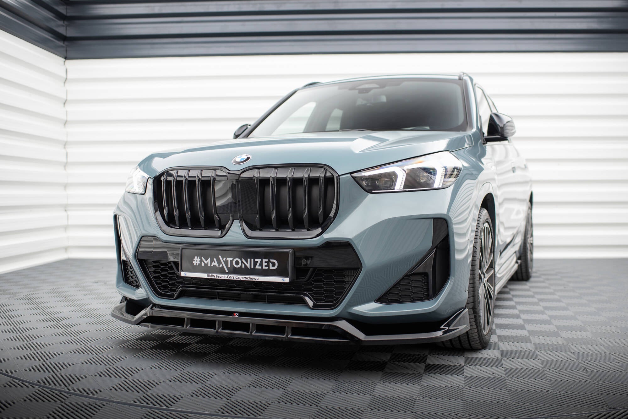 Sarja jakajamerkki BMW X1 M-PACK U11