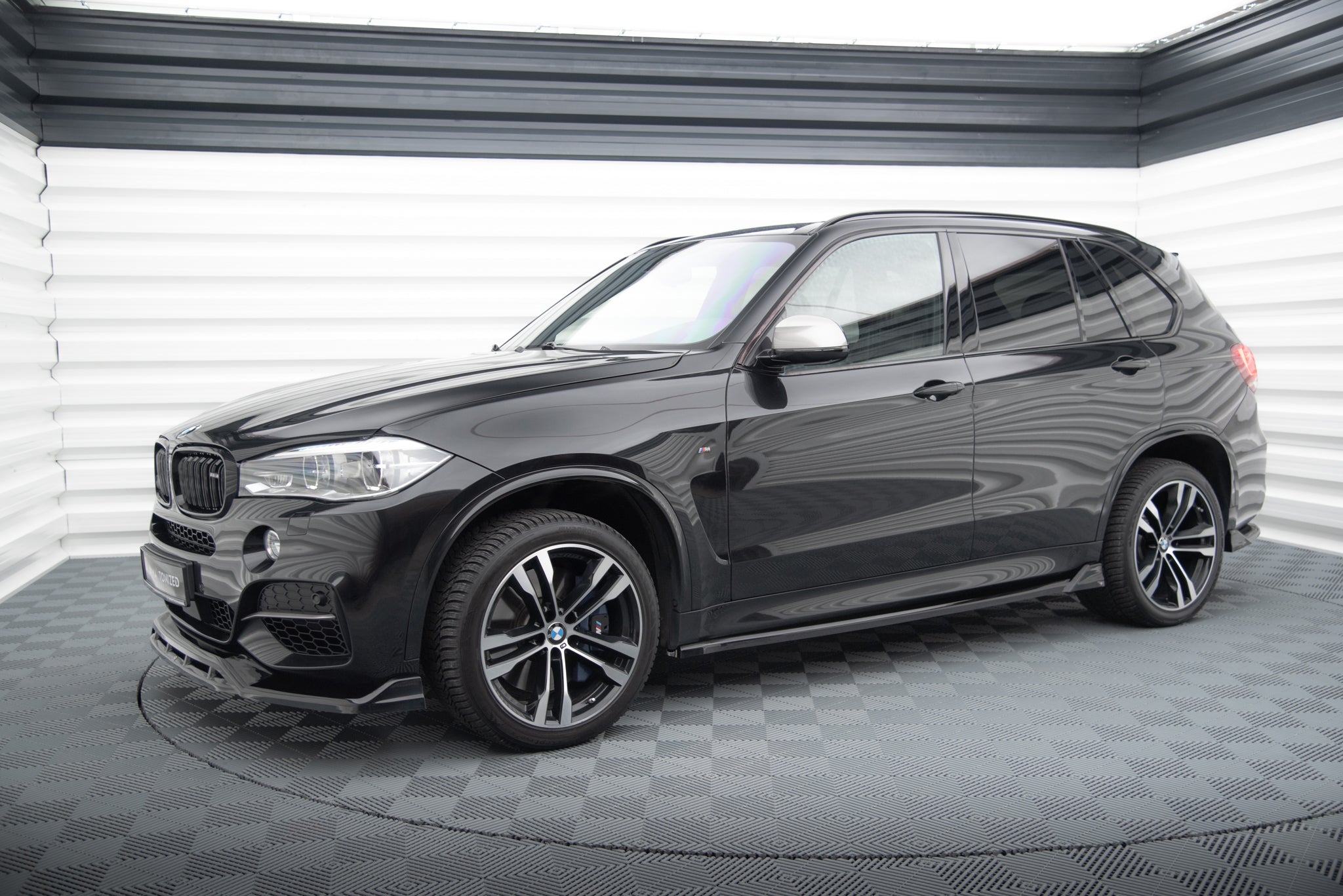 Jakosarja bmw x5 m-pack f15