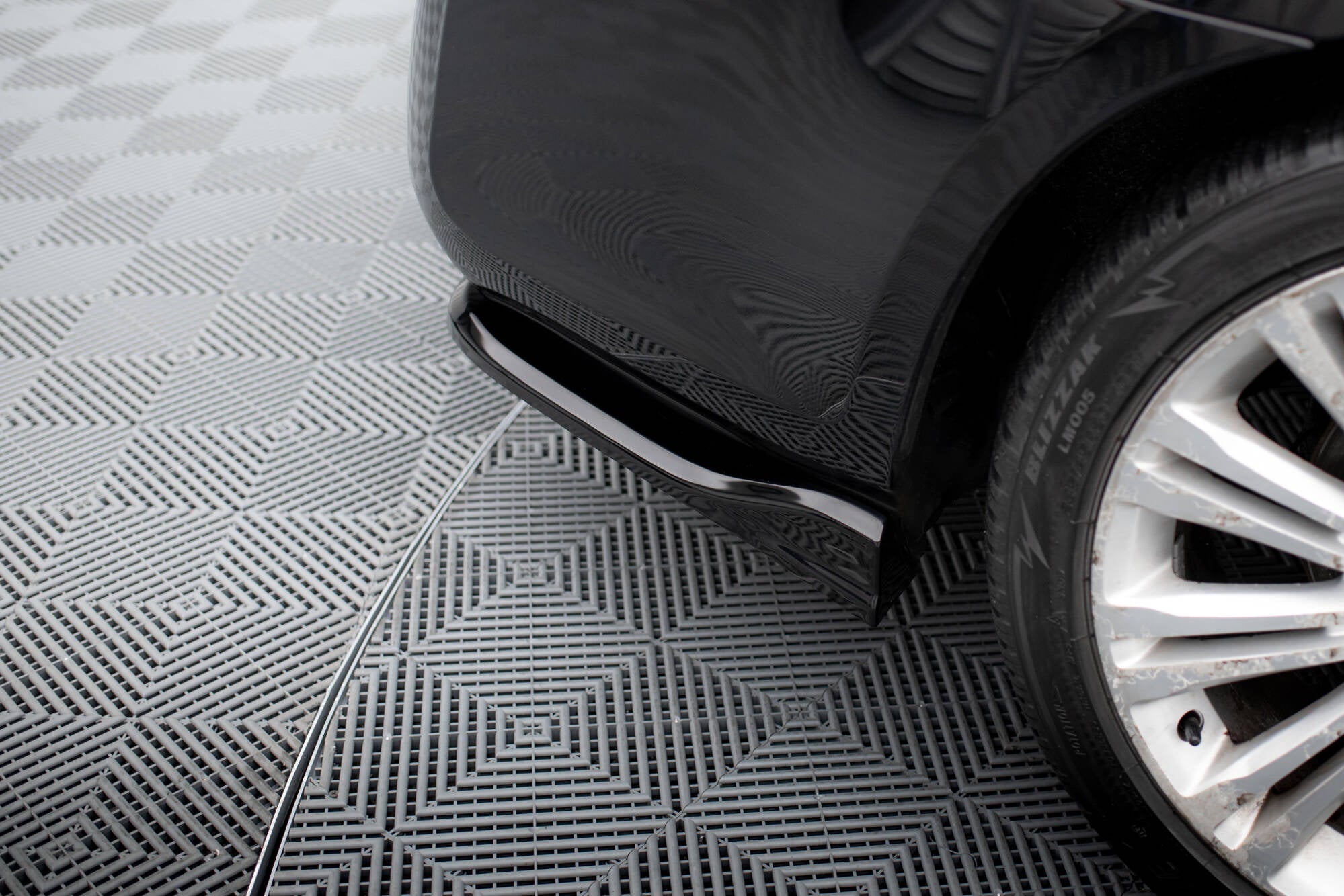 Set of splitters chrysler 300 mk2