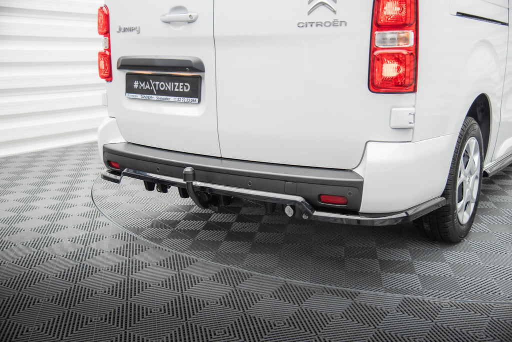 Sarja jakautujia Citroen Jumpyn l3 MK3