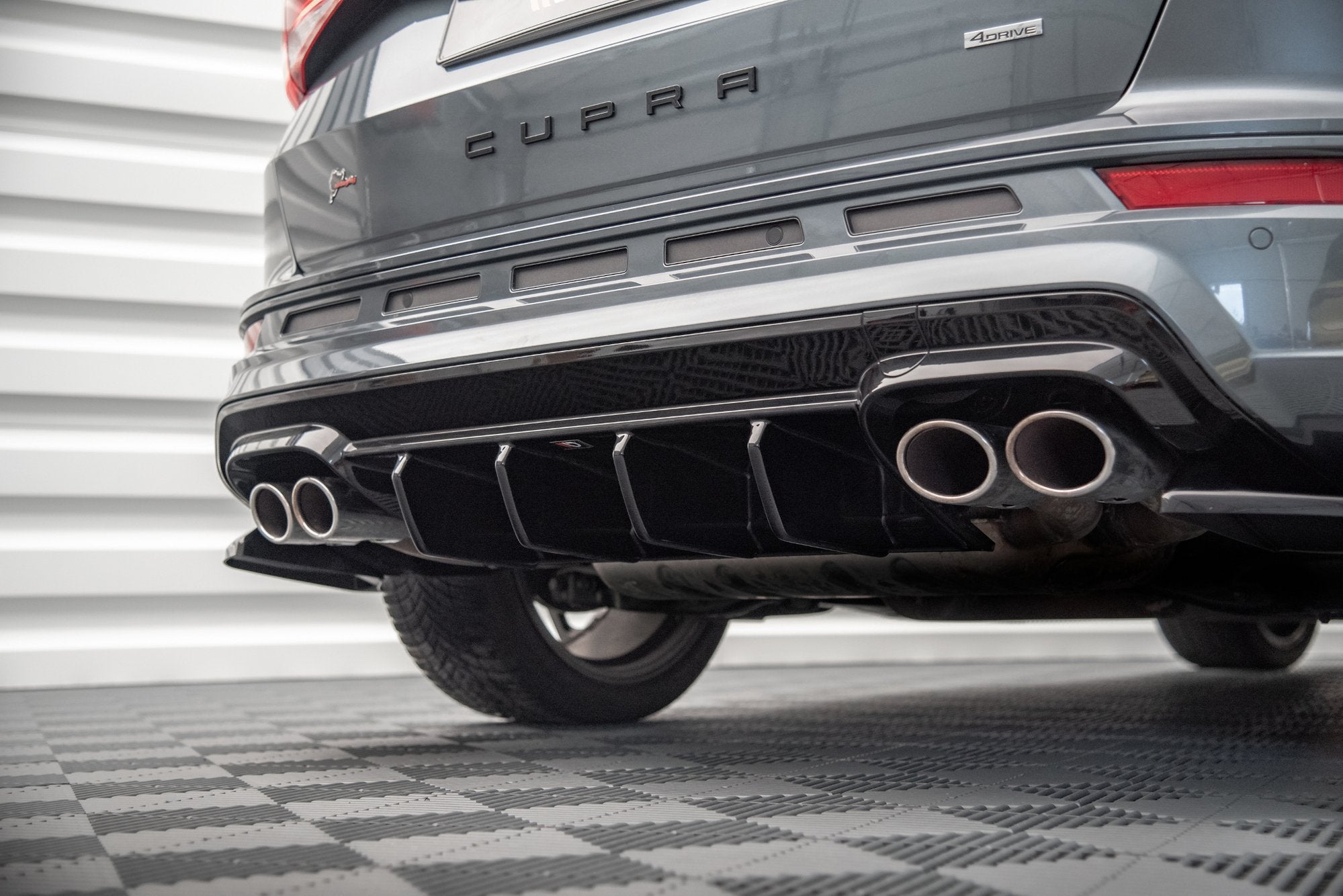 Sarja Splitters cupra ateca mk1 kasvojenkorotus