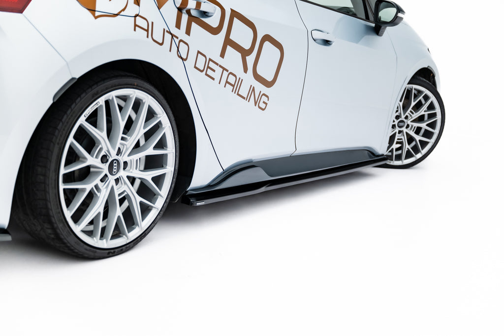 Set of splitters cupra born mk1