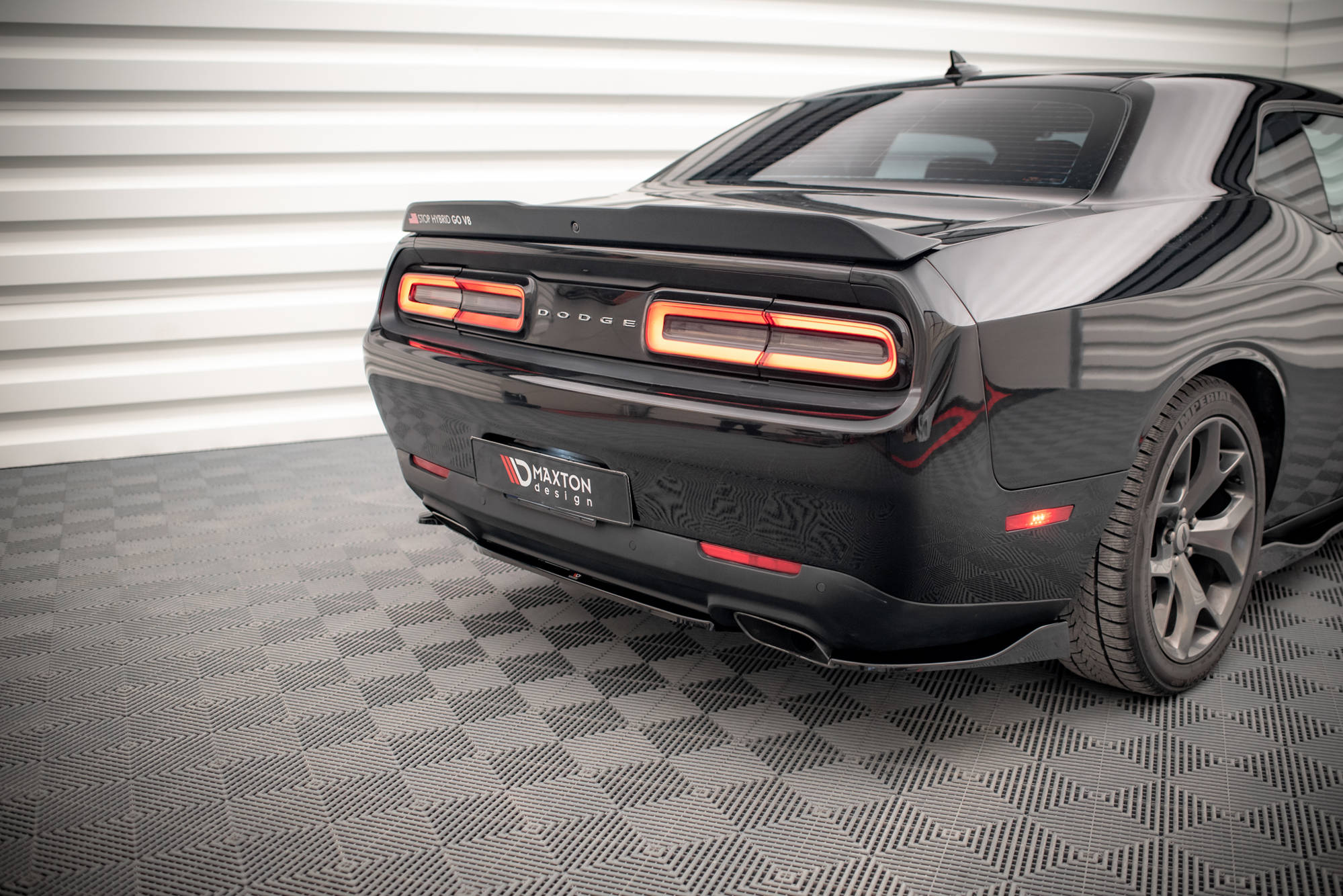 Sarja Splitters Dodge Challenger RT MK3 Facelift