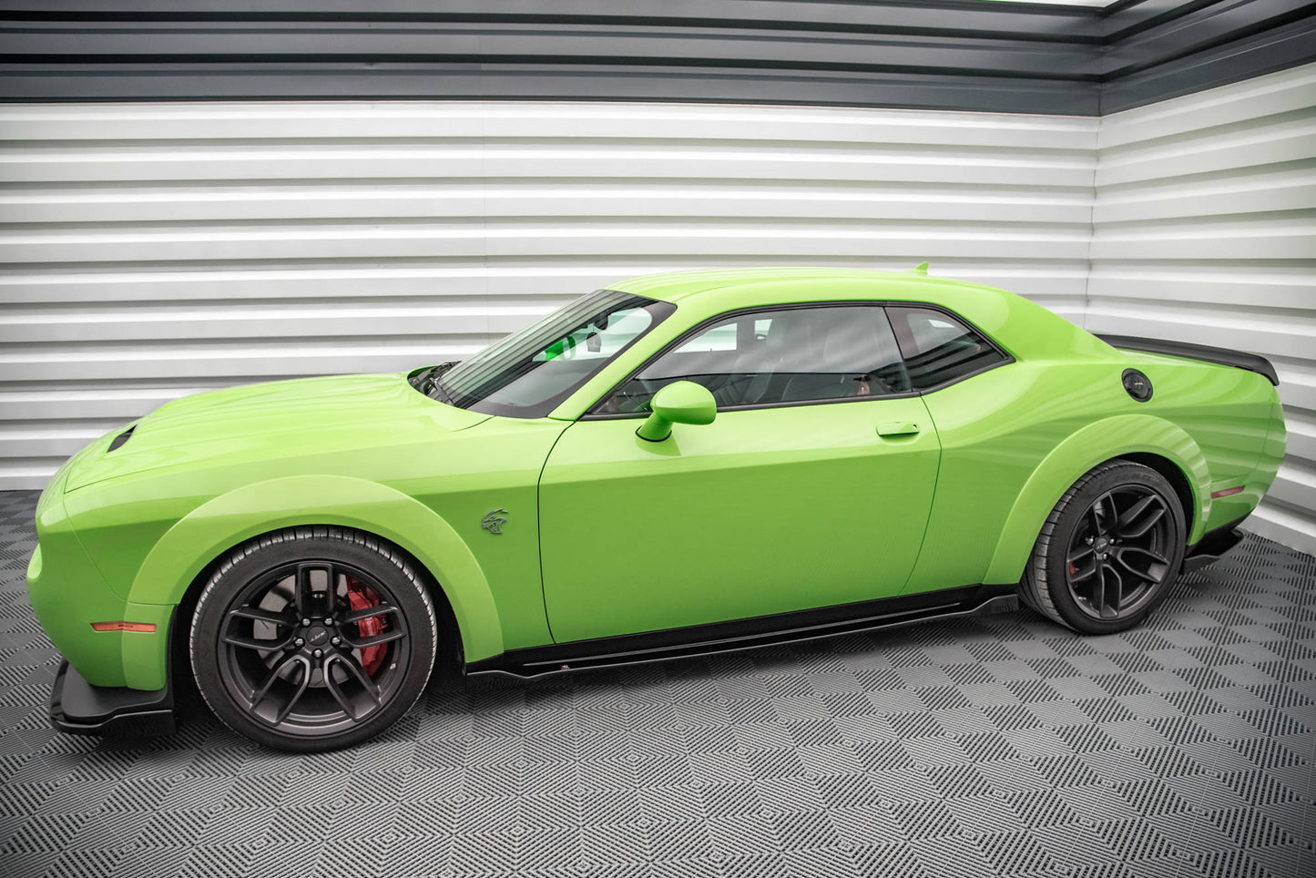 Sarja Splitters Dodge Challenger SRT Hellcat Widebody MK3