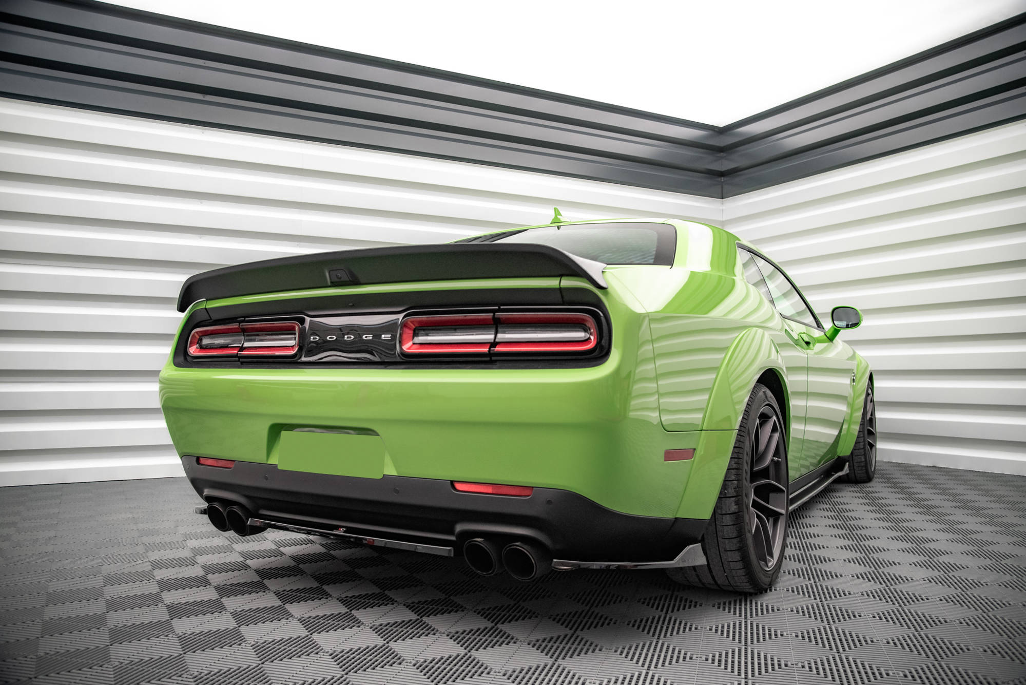 Sarja Splitters Dodge Challenger SRT Hellcat Widebody MK3