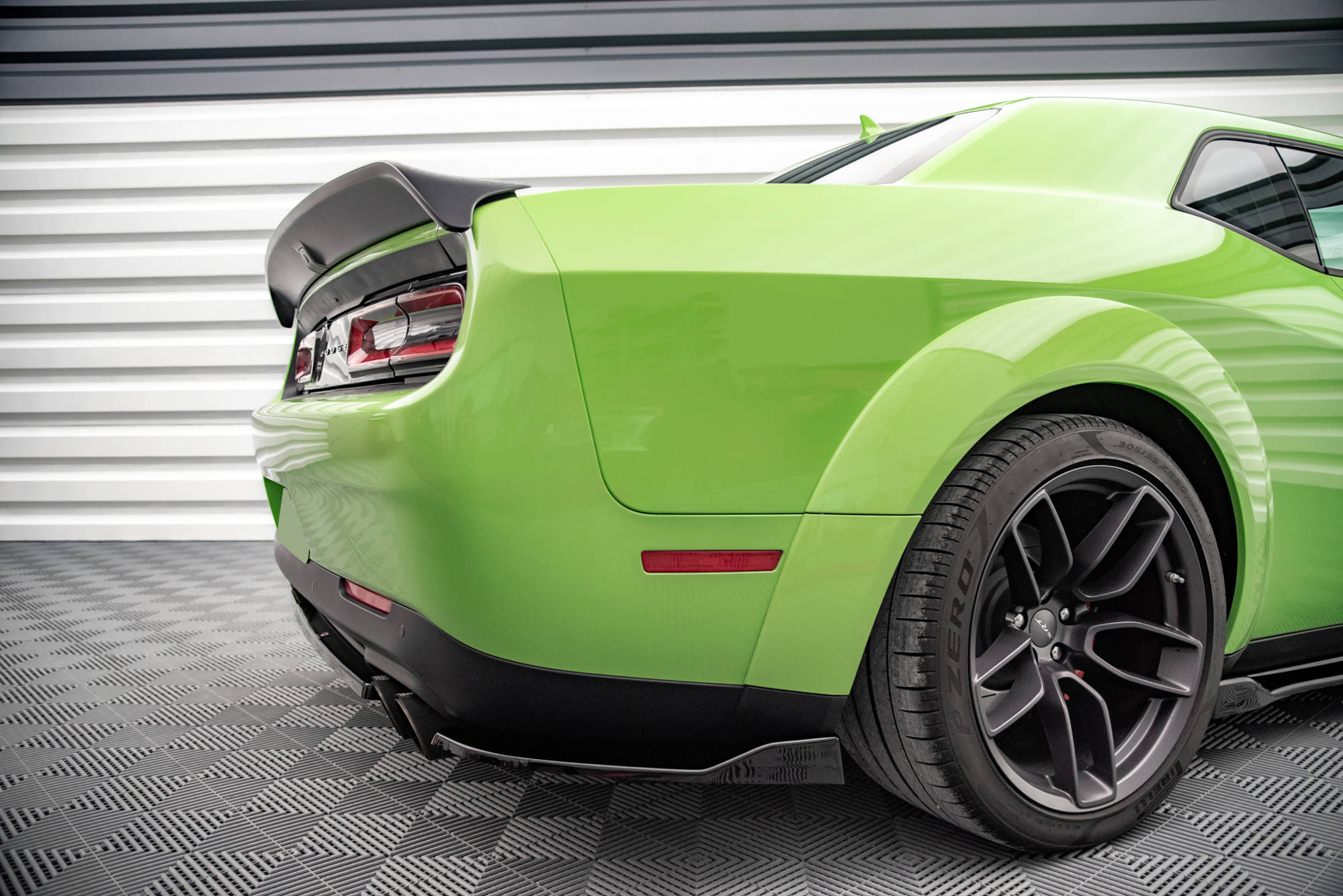 Sarja Splitters Dodge Challenger SRT Hellcat Widebody MK3
