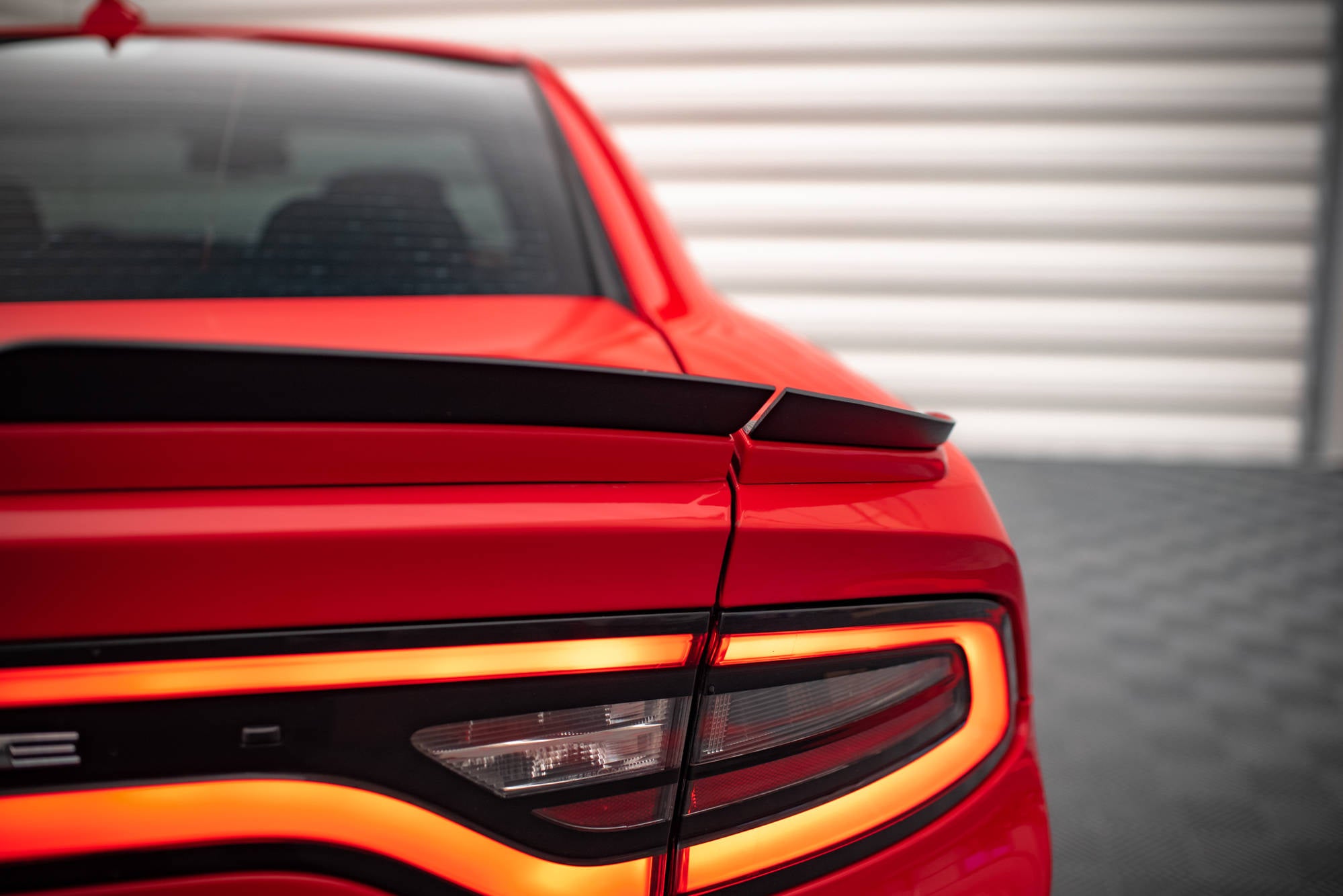 Sarja Splitters Dodge Charger RT MK7 Facelift