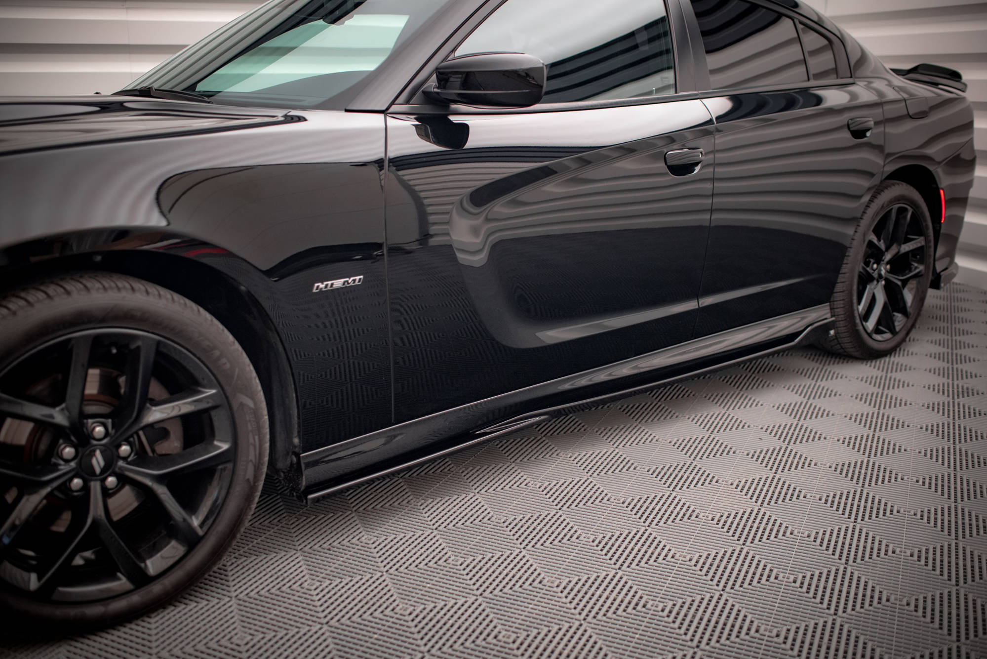 Set of splitters dodge charger srt mk7 facelift