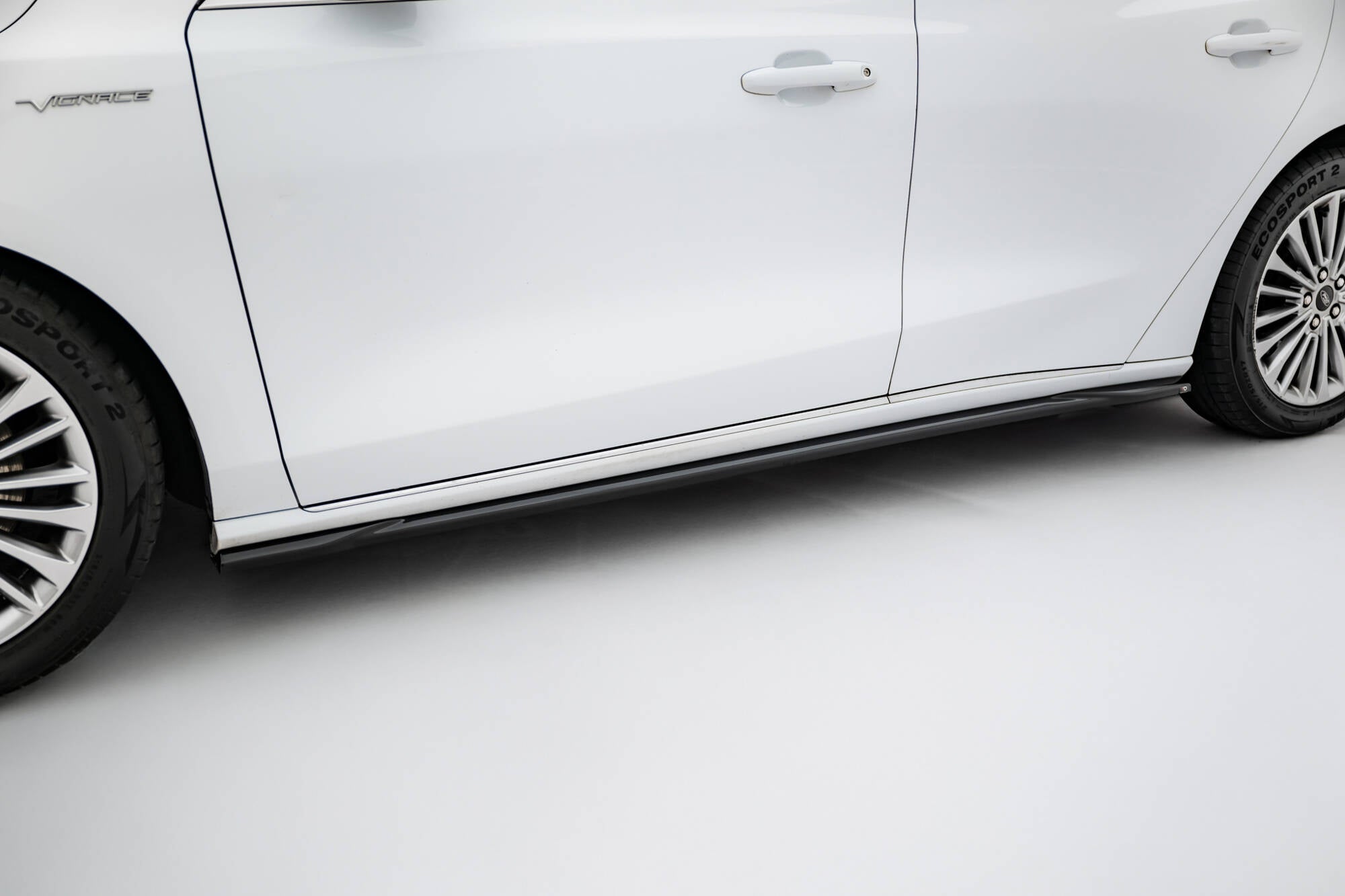 Sæt med splitters Ford Focus Vignale Estate Mk4