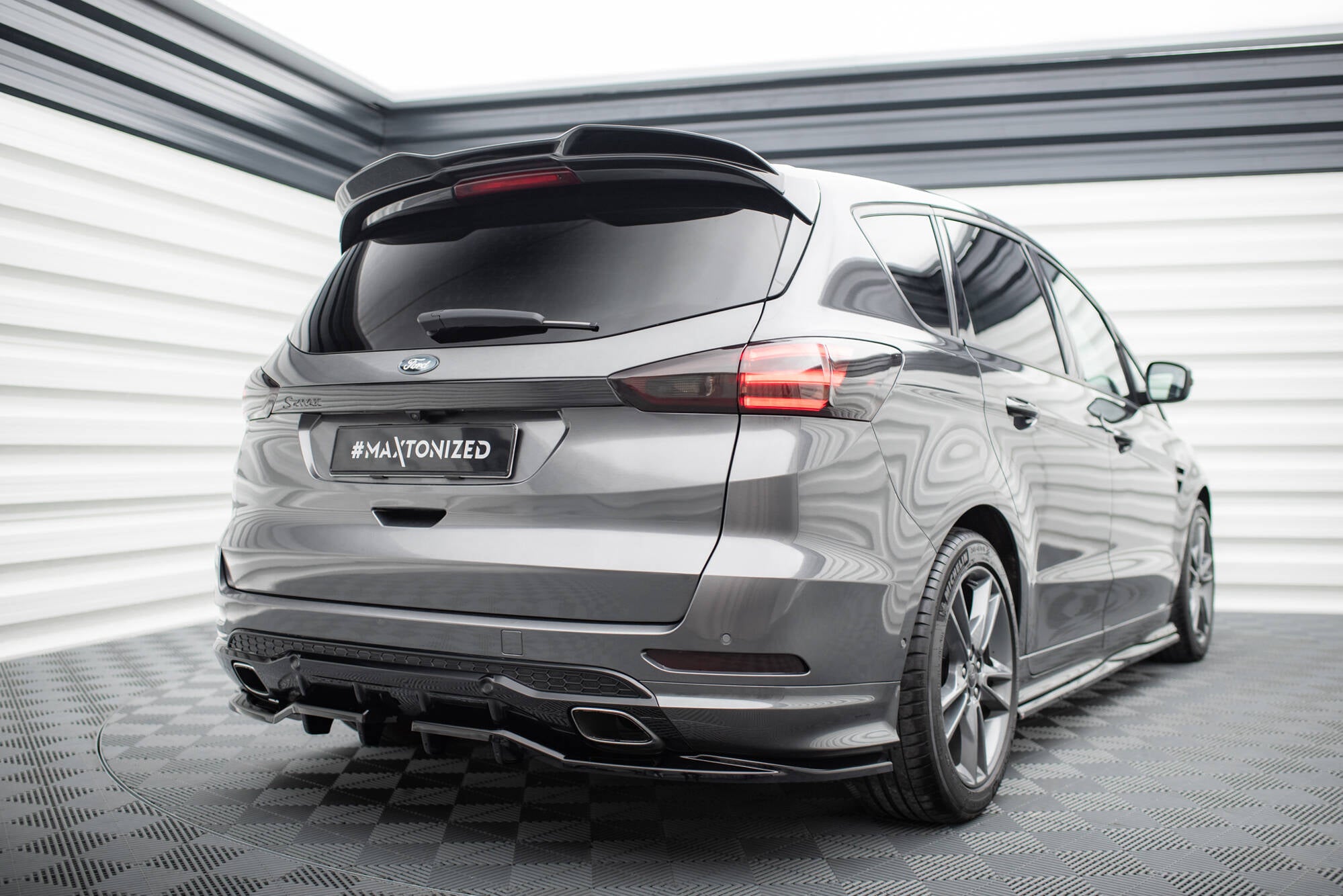 Set of splitters ford s-max st-line mk2