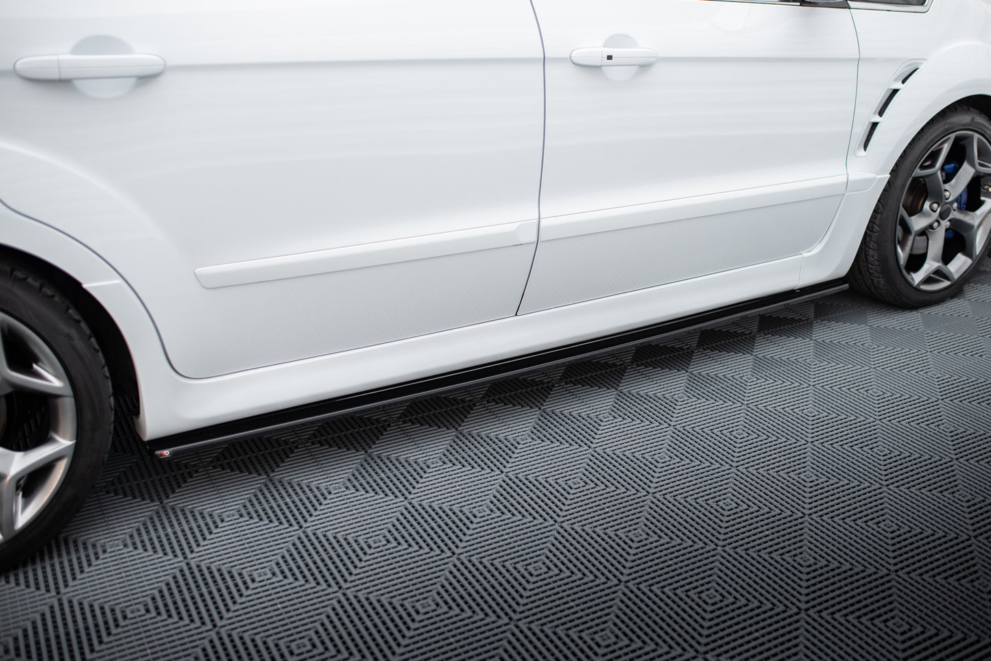 Set of splitters ford s-max titanium mk1 facelift