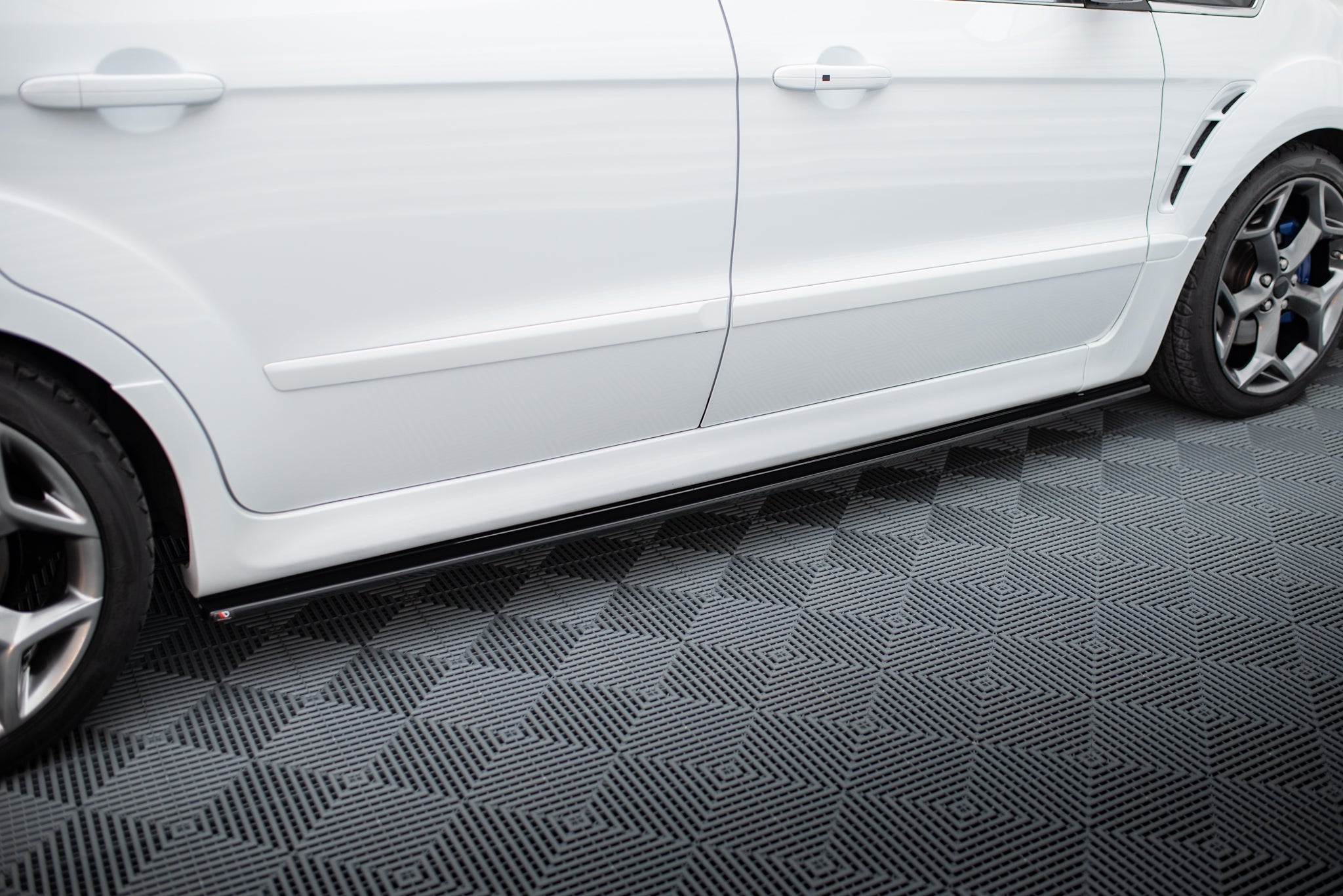 Set of splitters ford s-max titanium mk1 facelift