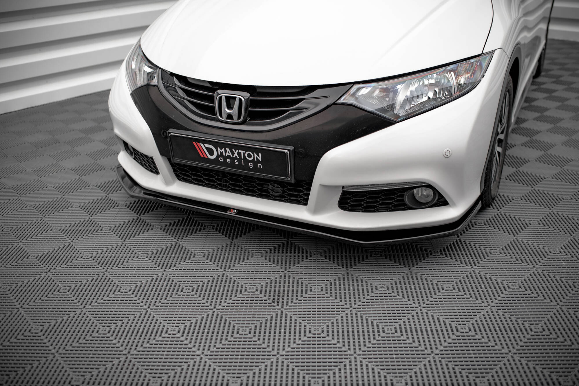 Sarja Honda Civic Tourer MK9