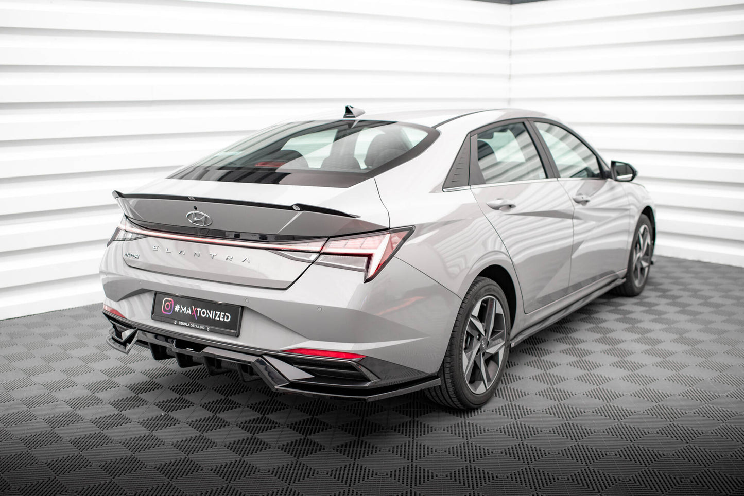 Set of Splitter's Hyundai Elantra MK7