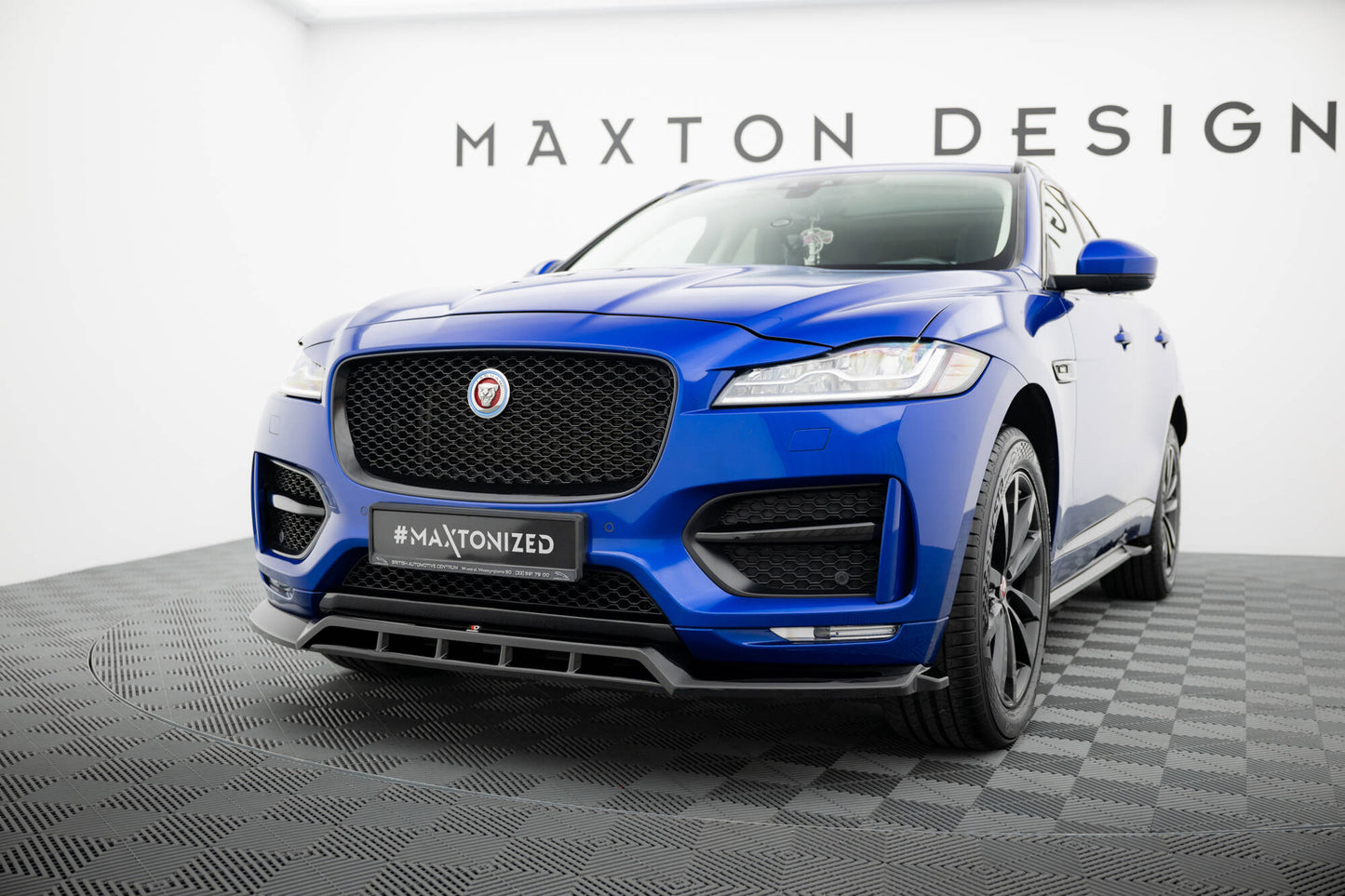 Set of splitters jaguar f-pace r-sport mk1