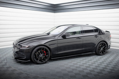 Set of splitters jaguar xe x760 facelift