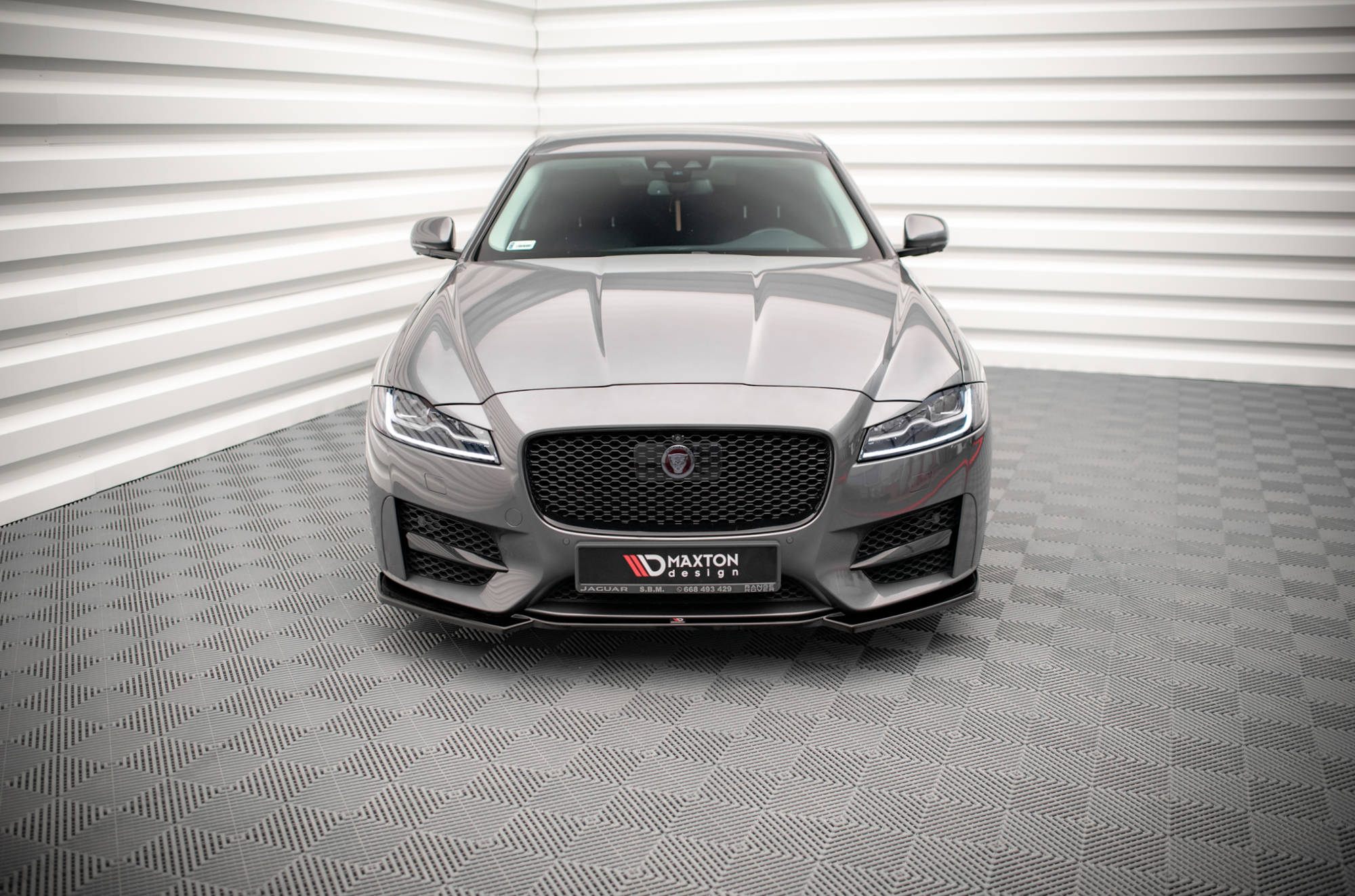 Sarja jaguar XF R-Sport Mk2