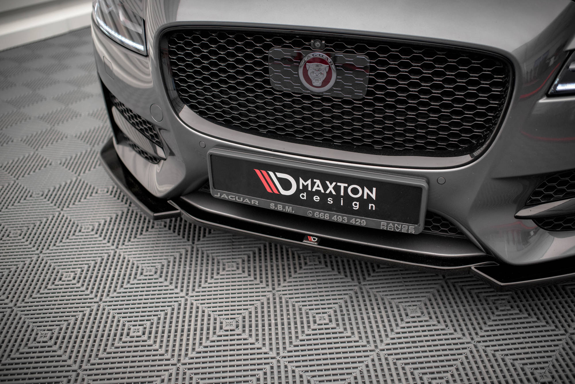 Sarja jaguar XF R-Sport Mk2