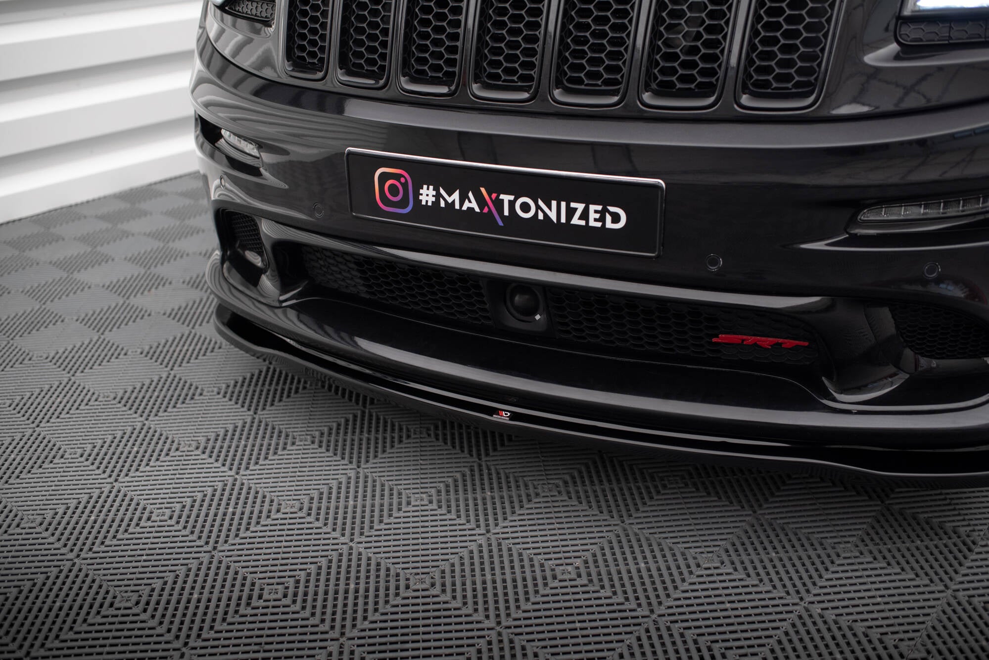Sarja Jeep Grand Cherokee SRT WK2 FaceLift