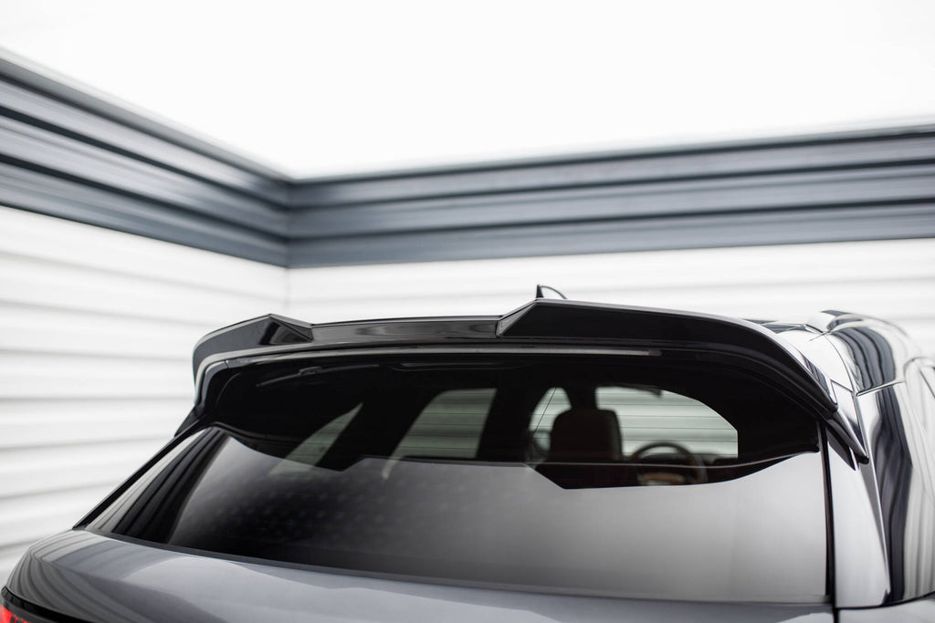 Jakosarja Land Rover Range Rover Velar R-Dynamic mk1 (sarja on yhteensopiva vetokoukun kanssa)